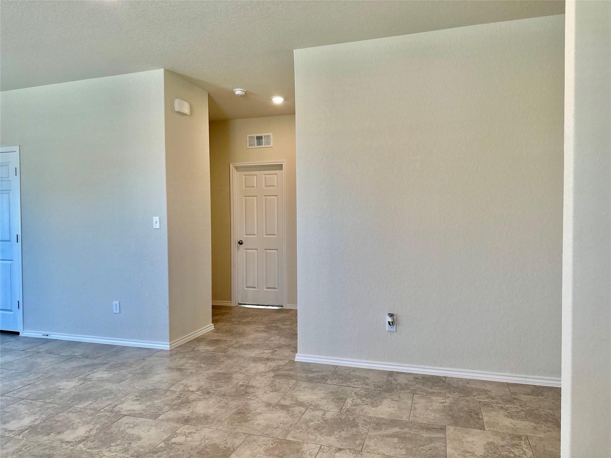 3111 Red Columbine St, New Braunfels, TX 78130