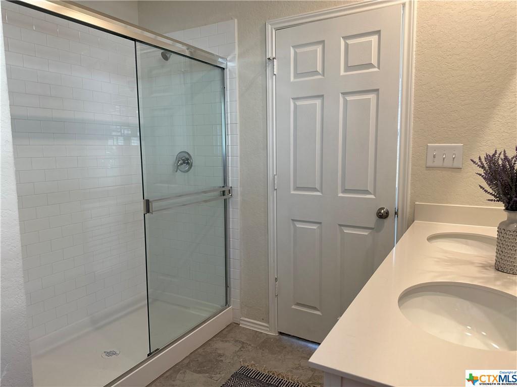 3111 Red Columbine St, New Braunfels, TX 78130