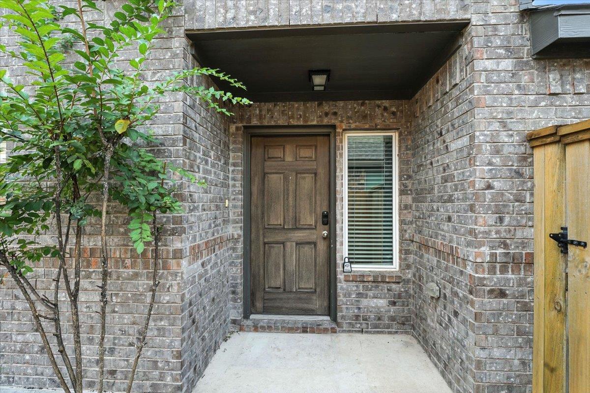 305 Old Trinity Way, Georgetown, TX 78628