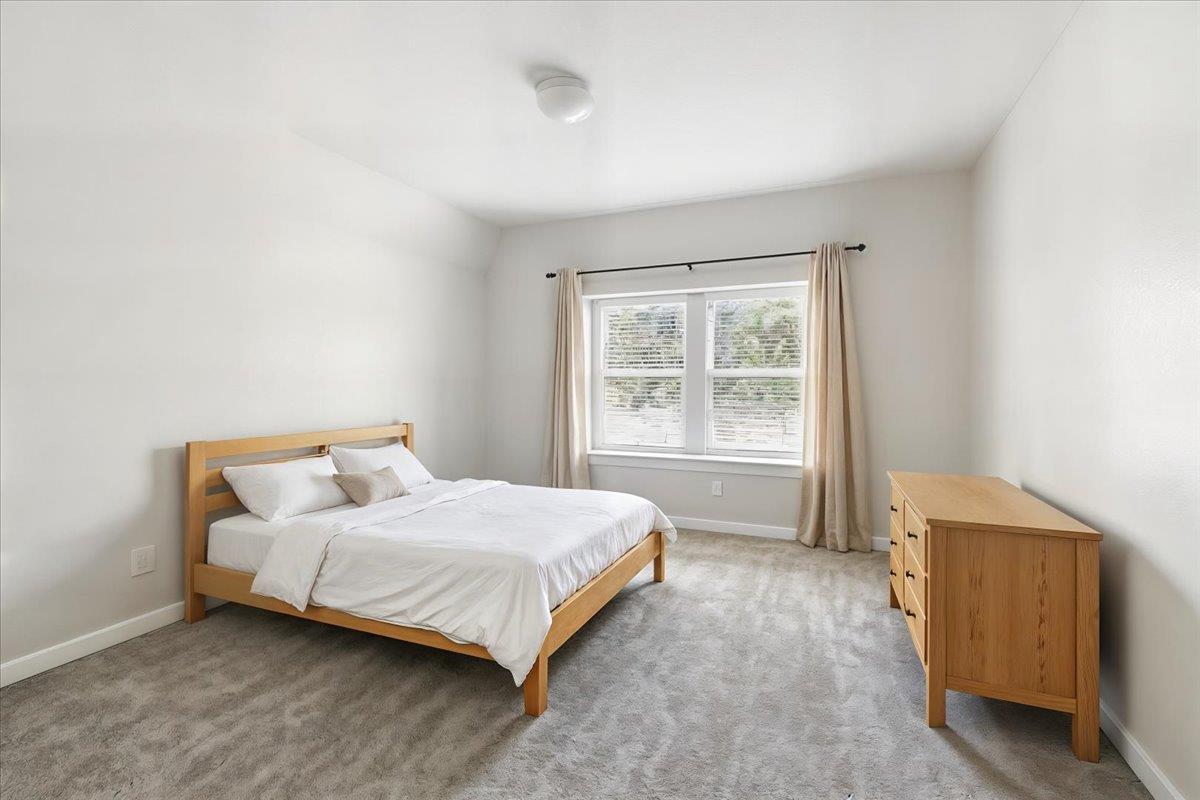 305 Old Trinity Way, Georgetown, TX 78628