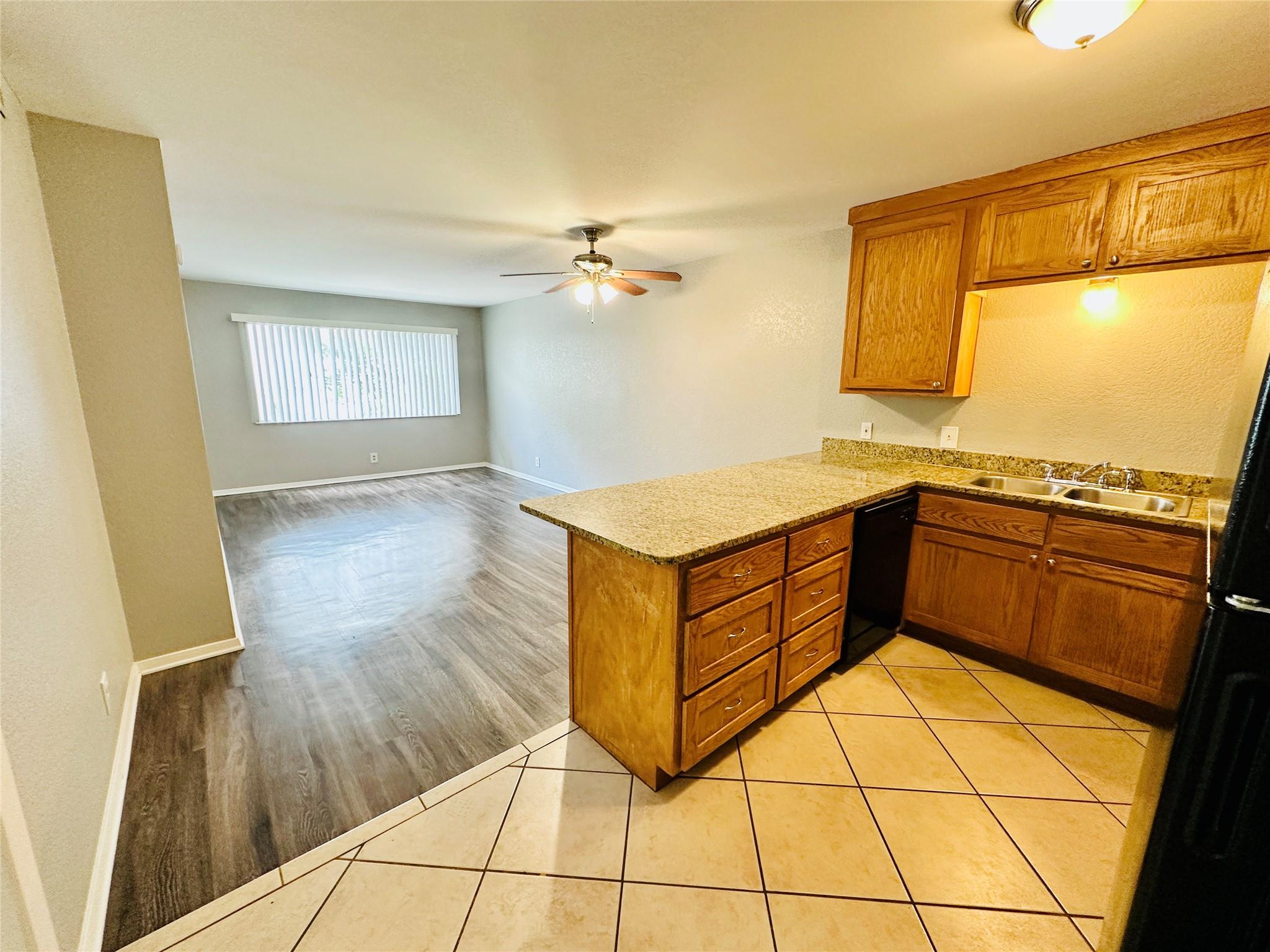 601 W 11th St # 126, Austin, TX 78701