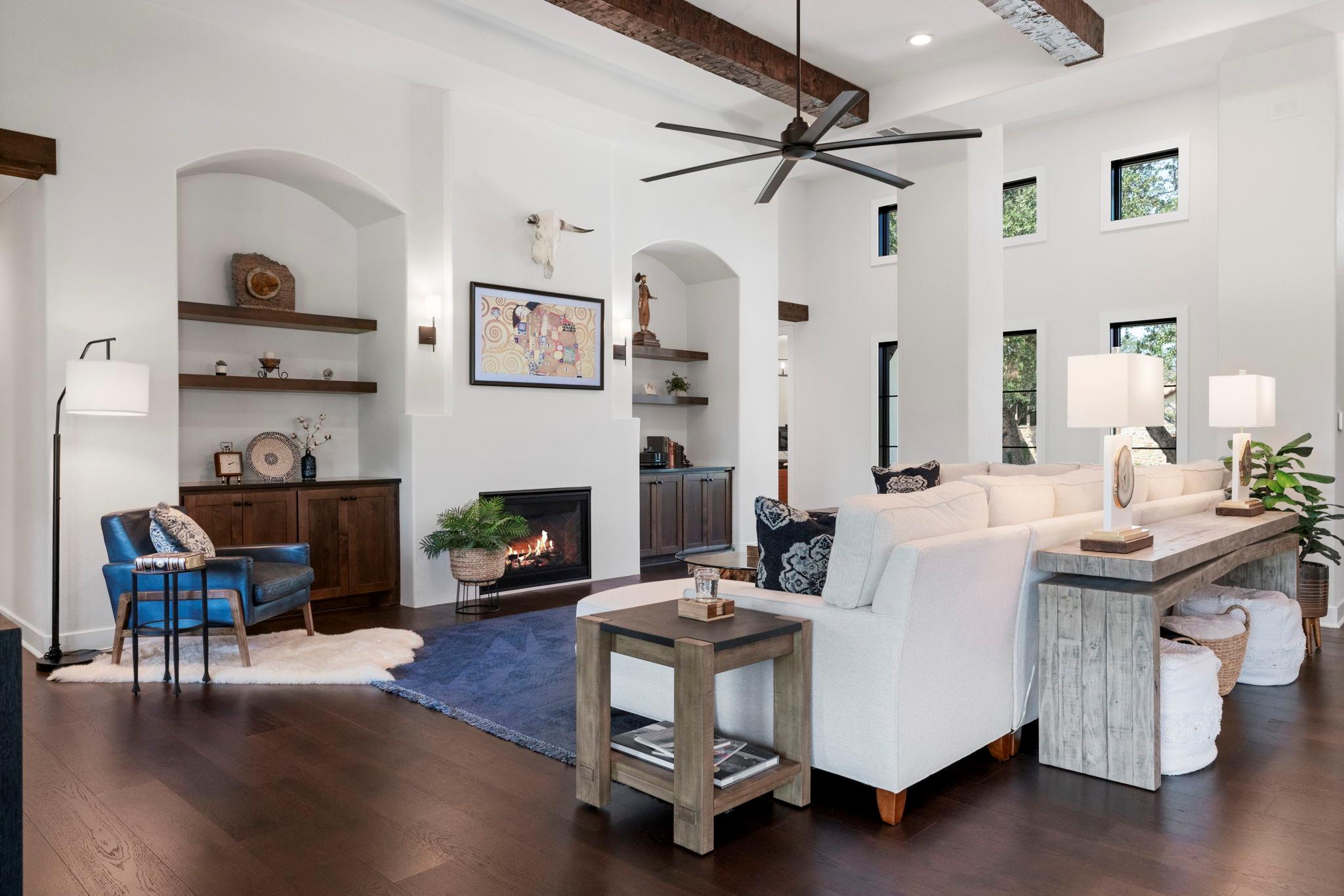 27119 Founders Pl, Spicewood, TX 78669