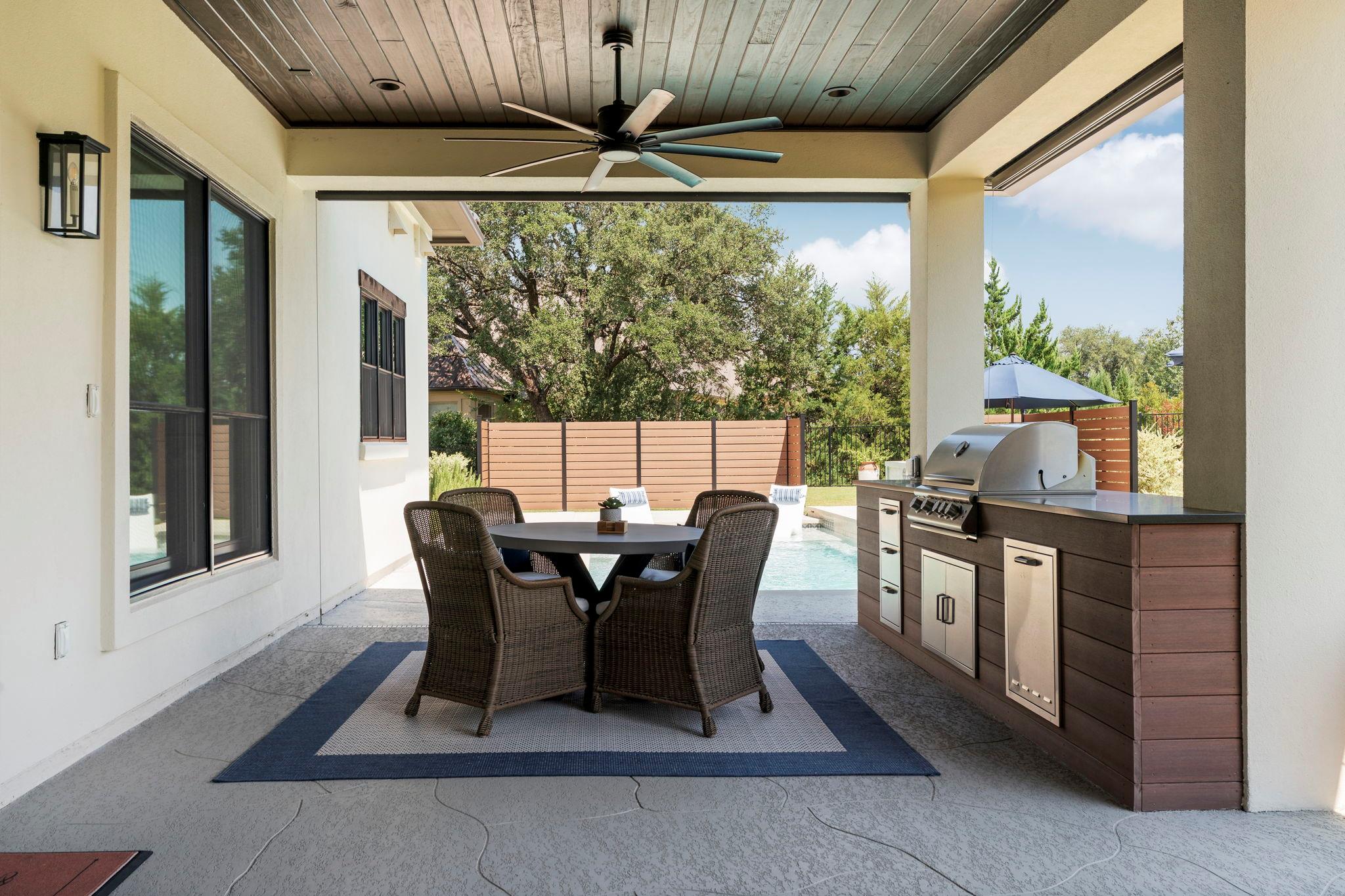 27119 Founders Pl, Spicewood, TX 78669