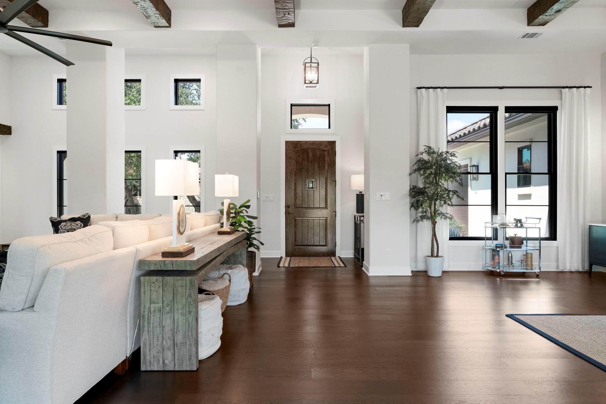 27119 Founders Pl, Spicewood, TX 78669