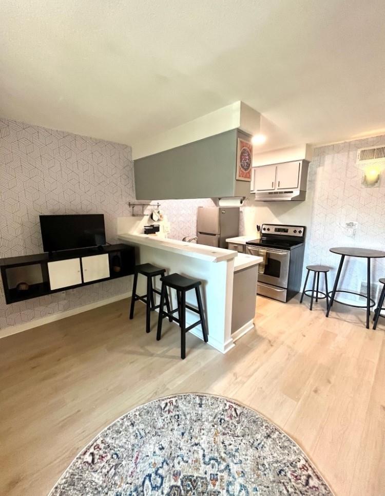 2302 E Side Dr # 30, Austin, TX 78704