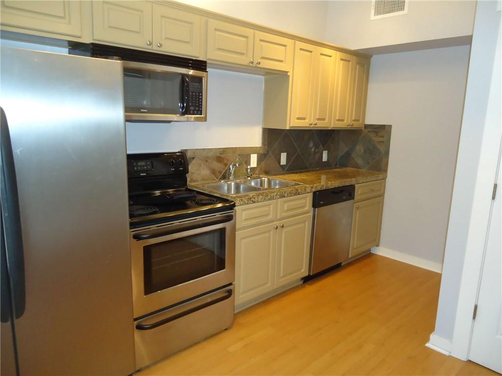 2106 Cullen Ave # 102, Austin, TX 78757