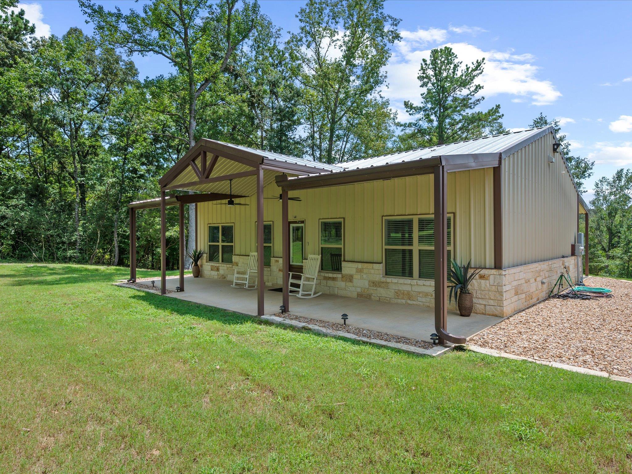 1386 Private Rd 1313, Centerville, TX 75833