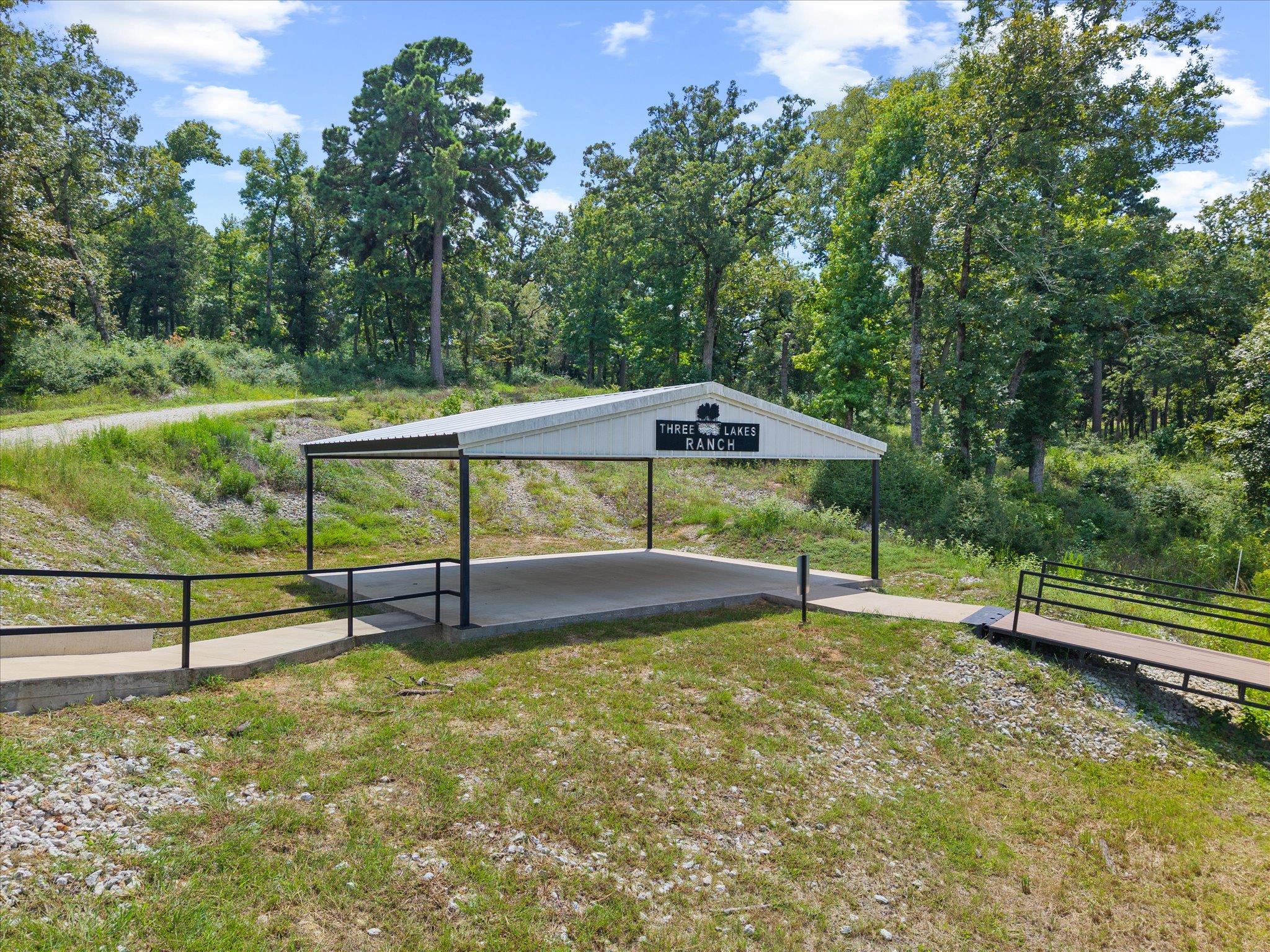 1386 Private Rd 1313, Centerville, TX 75833