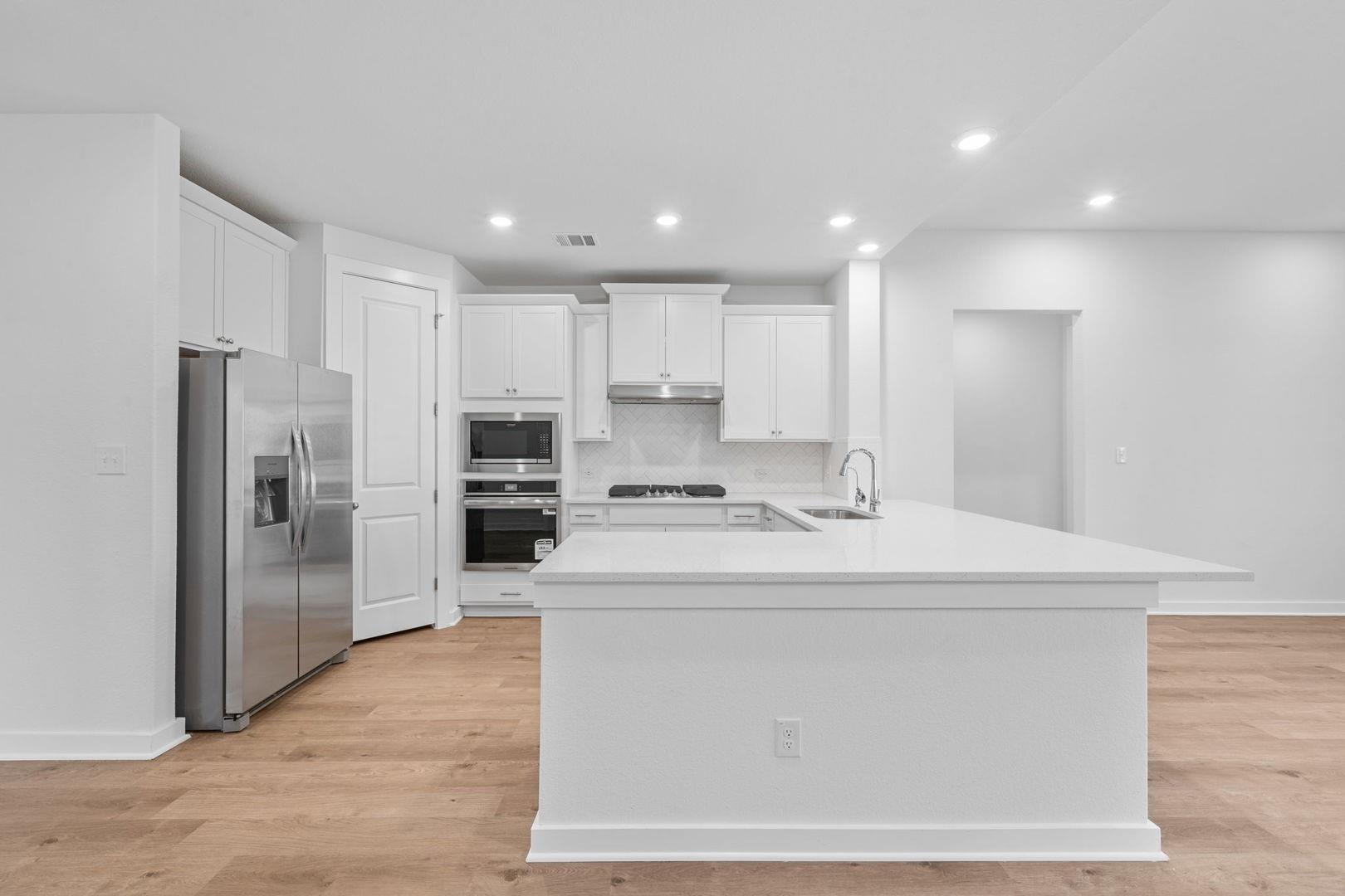 313 Royal Fern Rd, Hutto, TX 78634