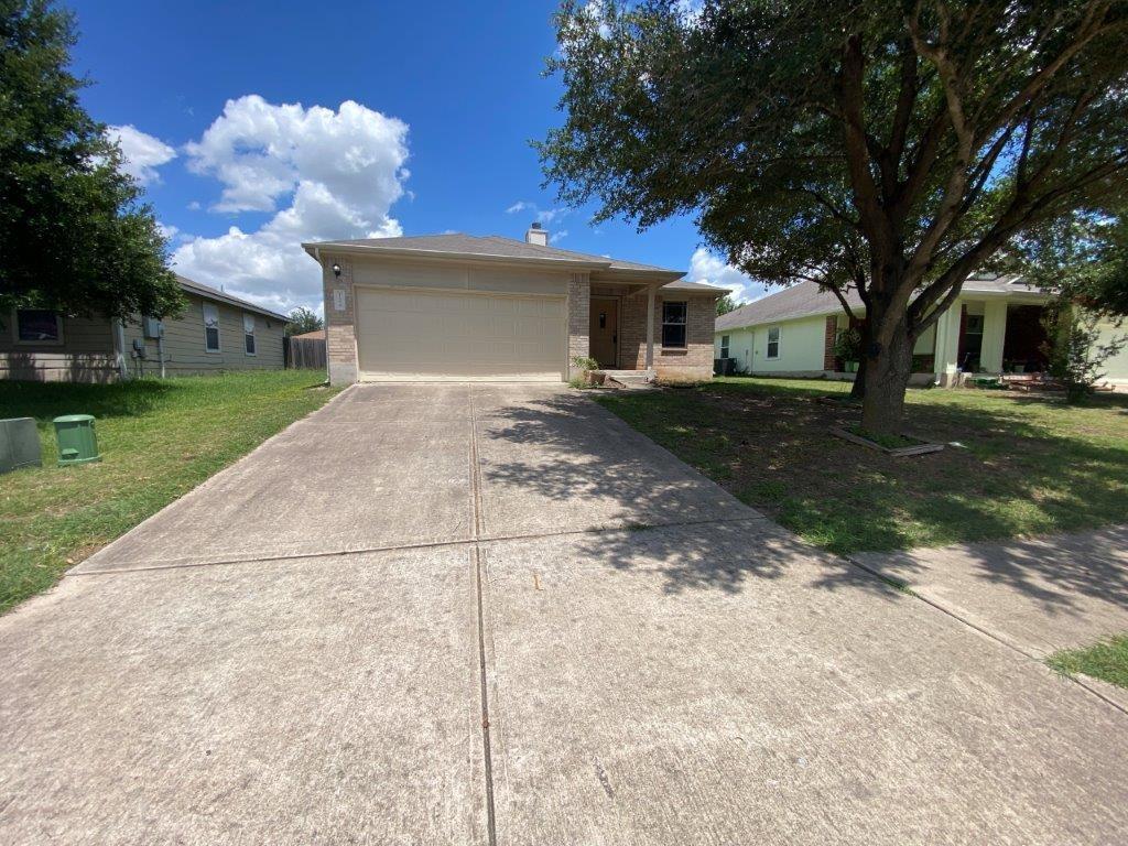 124 Easy St, Hutto, TX 78634