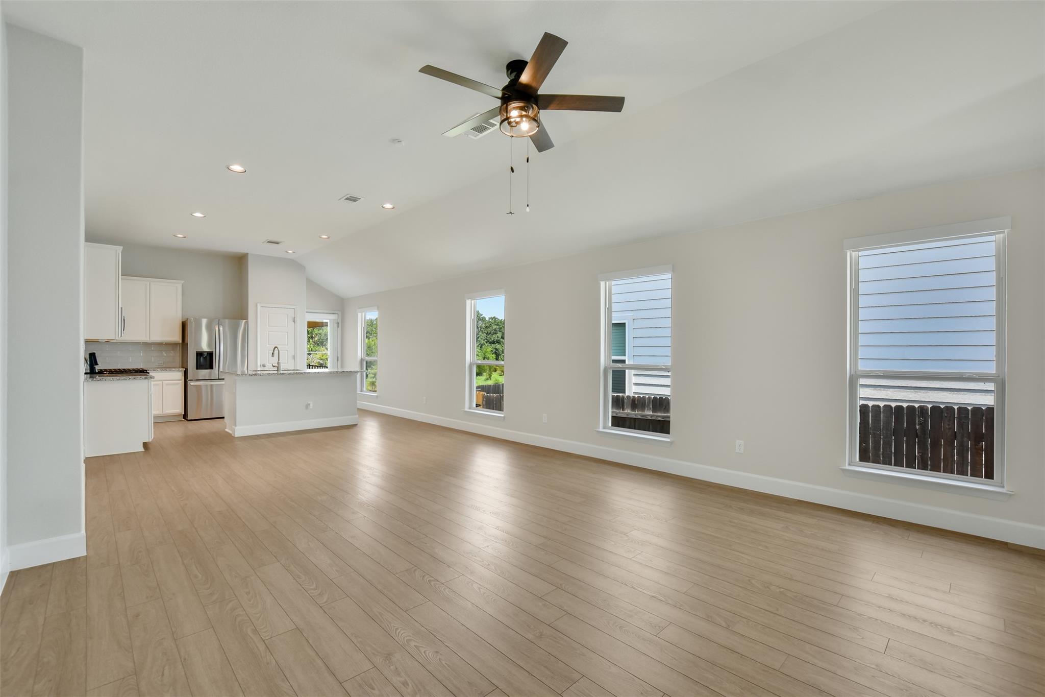 341 Gaida Loop, Georgetown, TX 78628