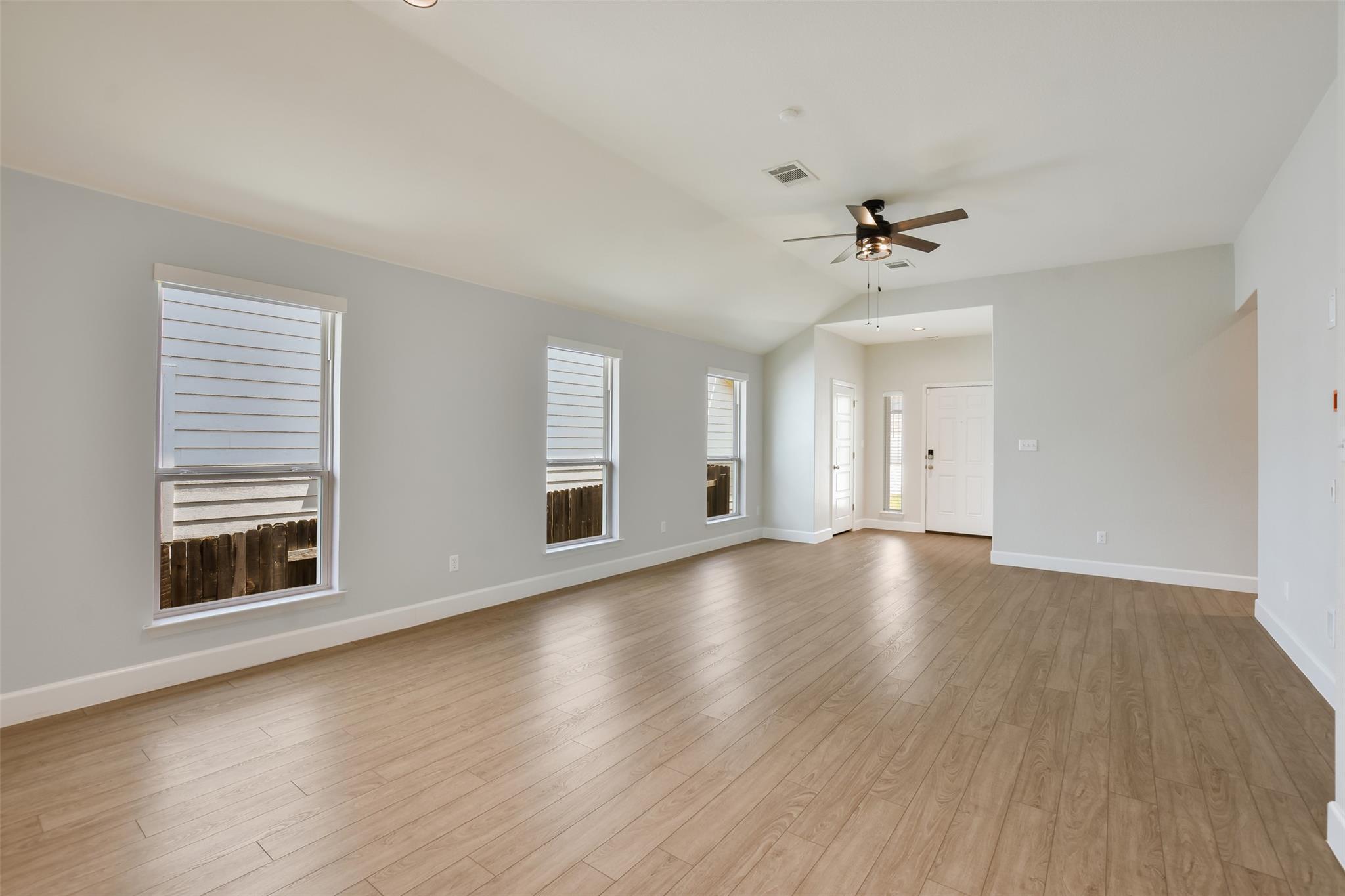 341 Gaida Loop, Georgetown, TX 78628