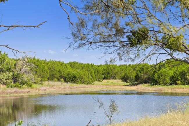 000 Watson-Yeary Rd, Lampasas, TX 76550