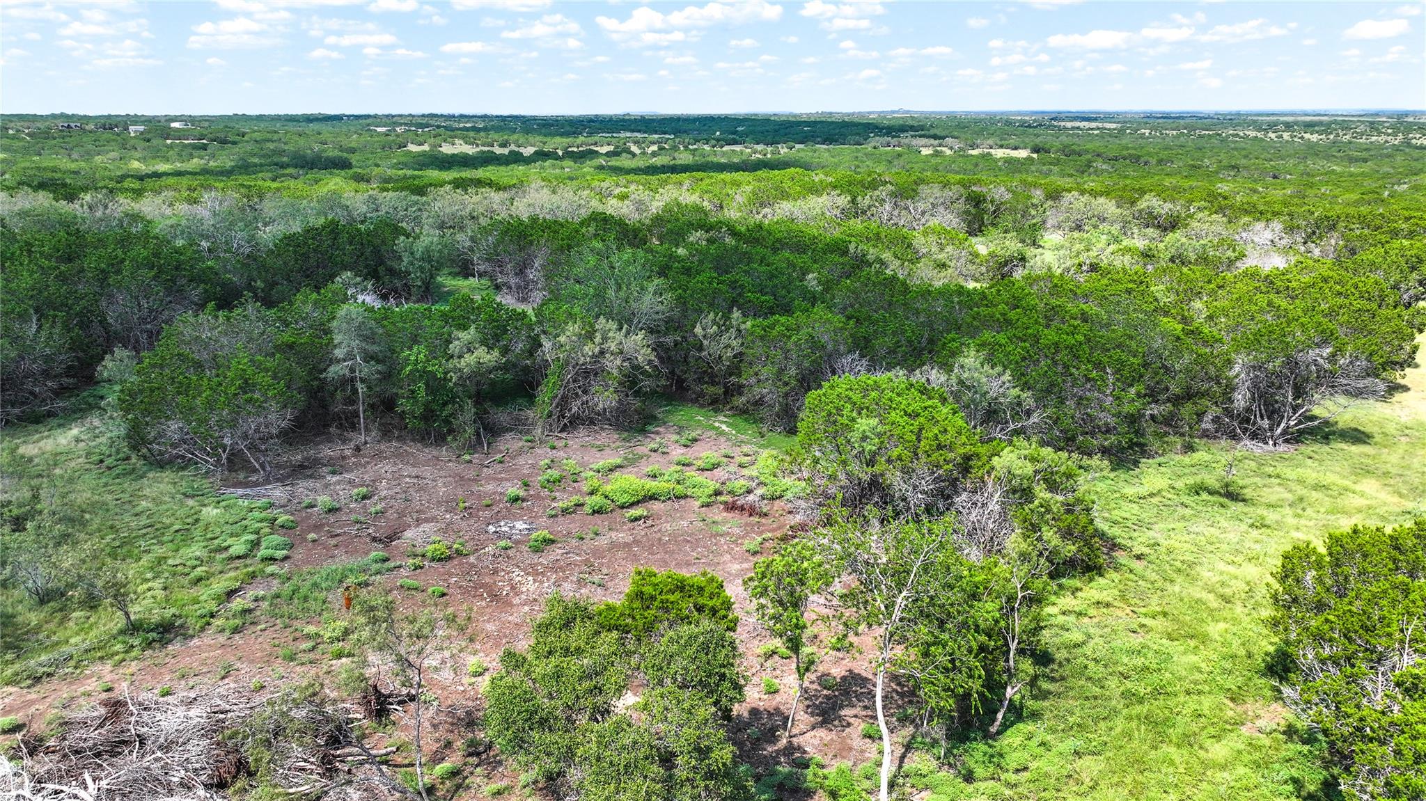 397 Donnie Dr, Lampasas, TX 76550