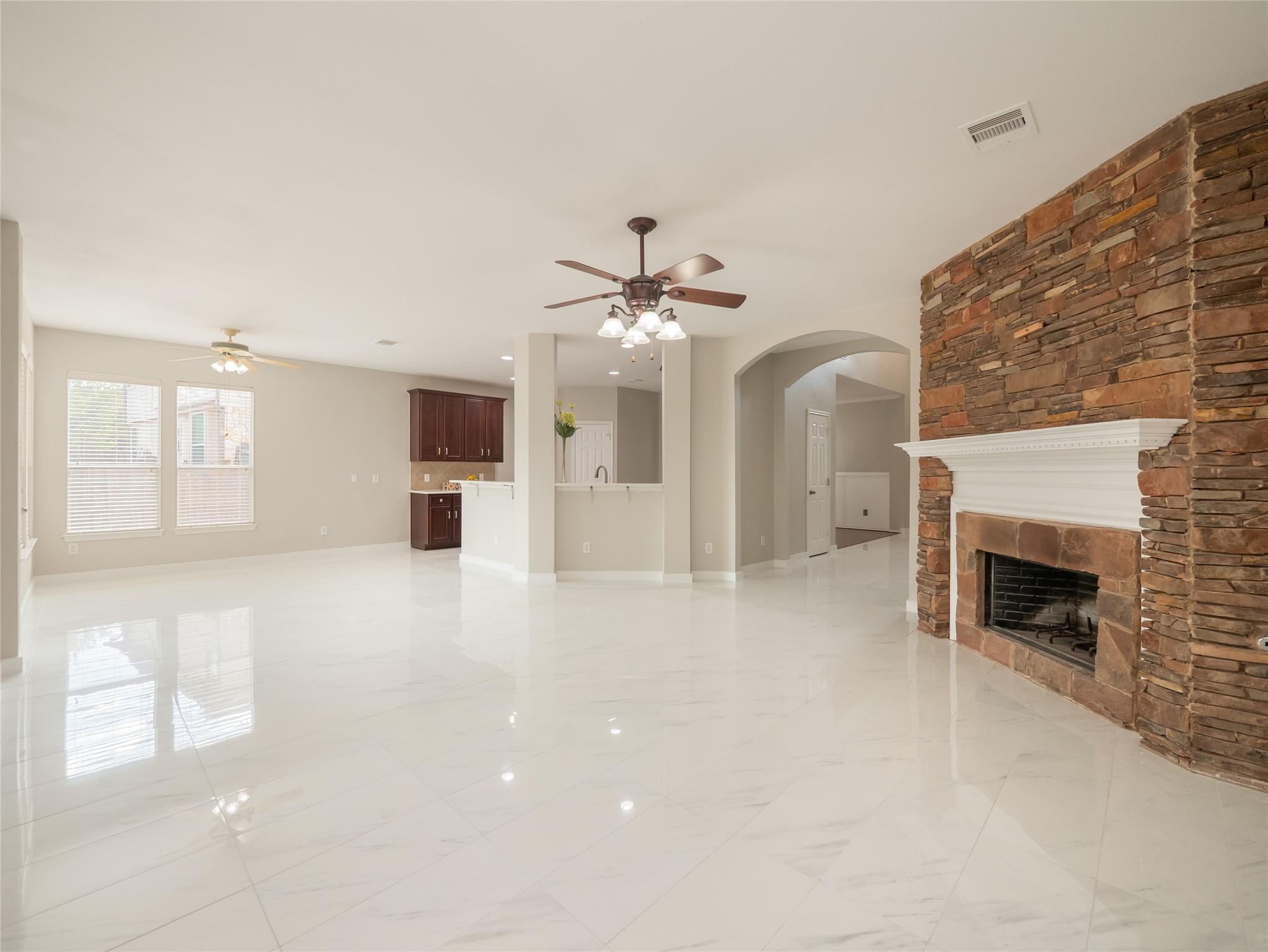 406 Primavera Loop, Kyle, TX 78640