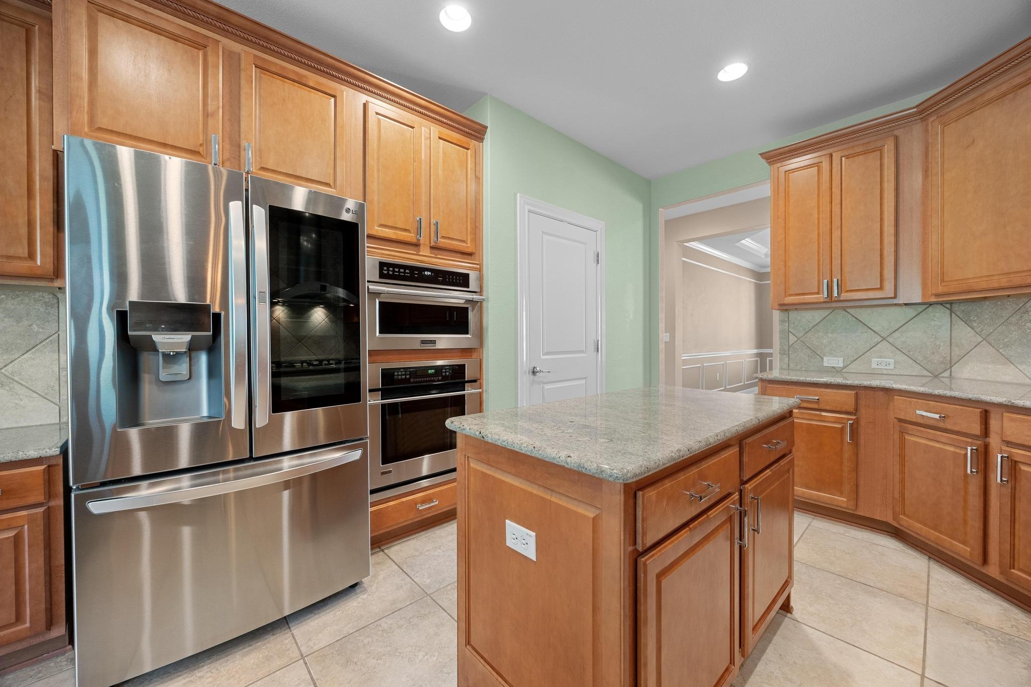 416 Palmetto Dr, Georgetown, TX 78633