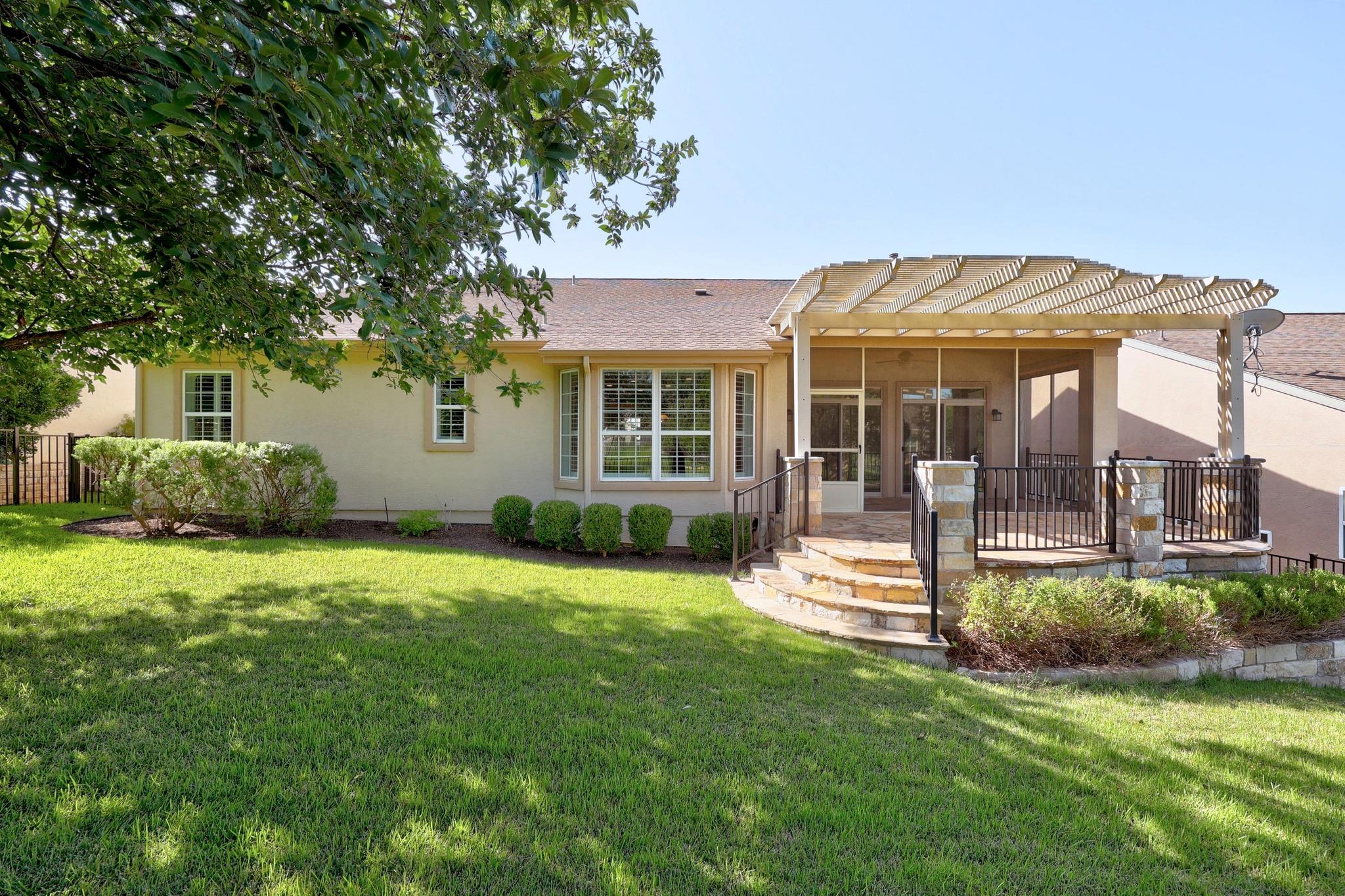 416 Palmetto Dr, Georgetown, TX 78633