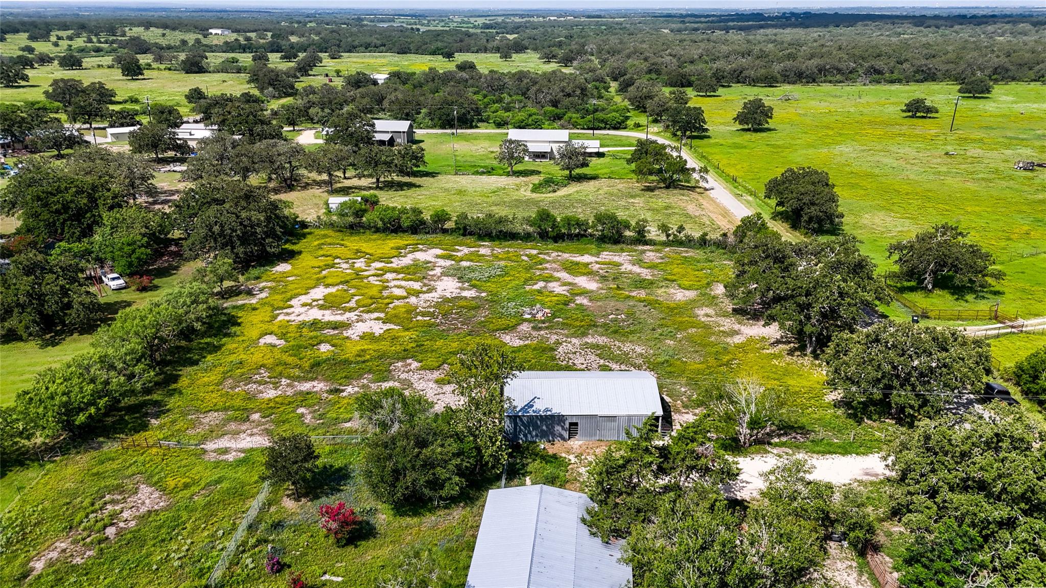 275 & 279 Cross Rd, Kingsbury, TX 78638