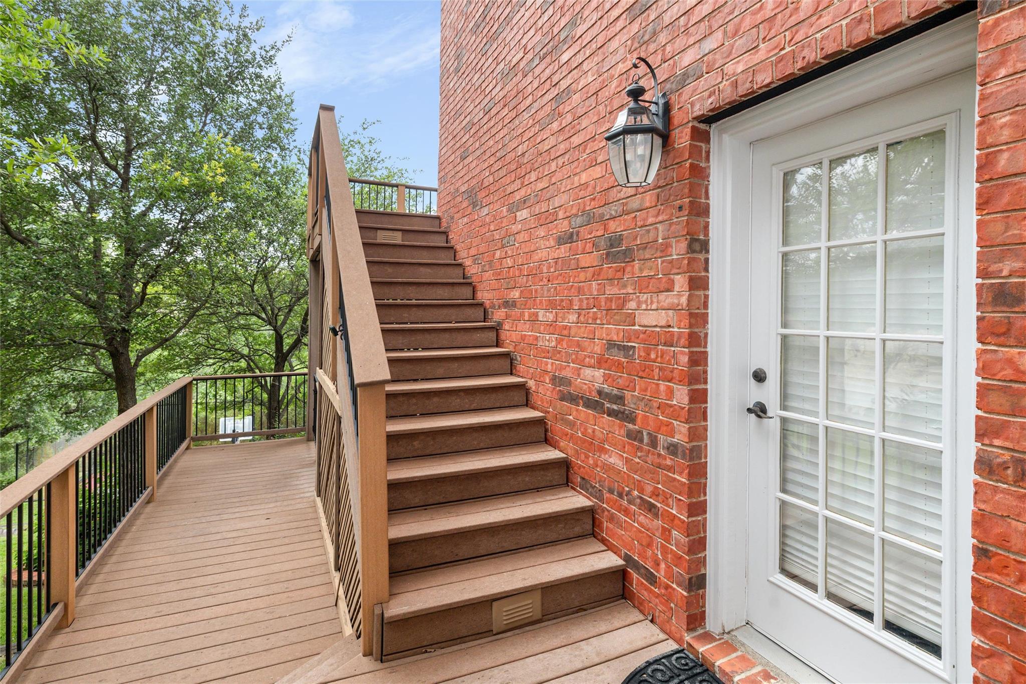 2807 Round Table Rd, Austin, TX 78746