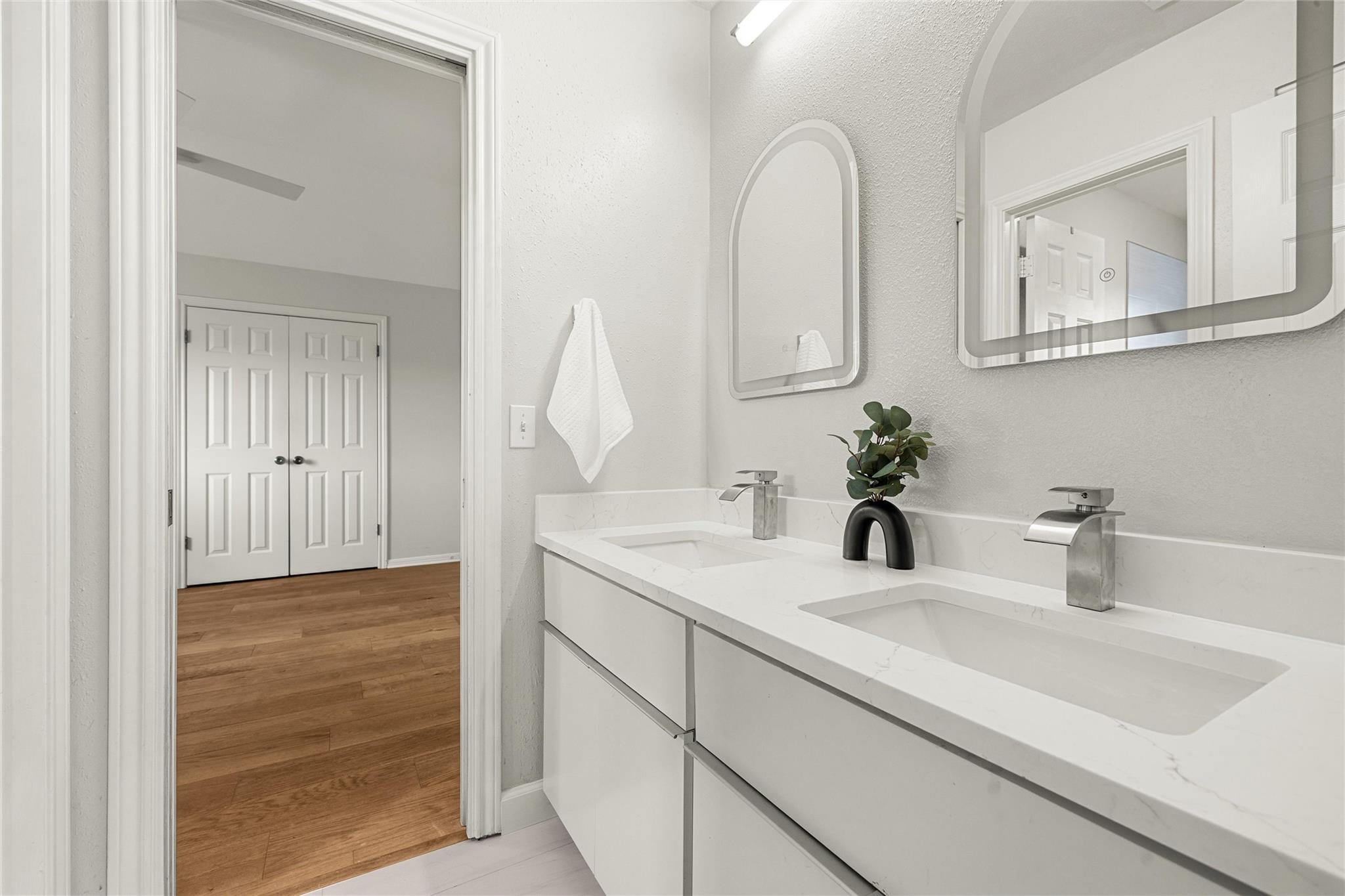 2807 Round Table Rd, Austin, TX 78746