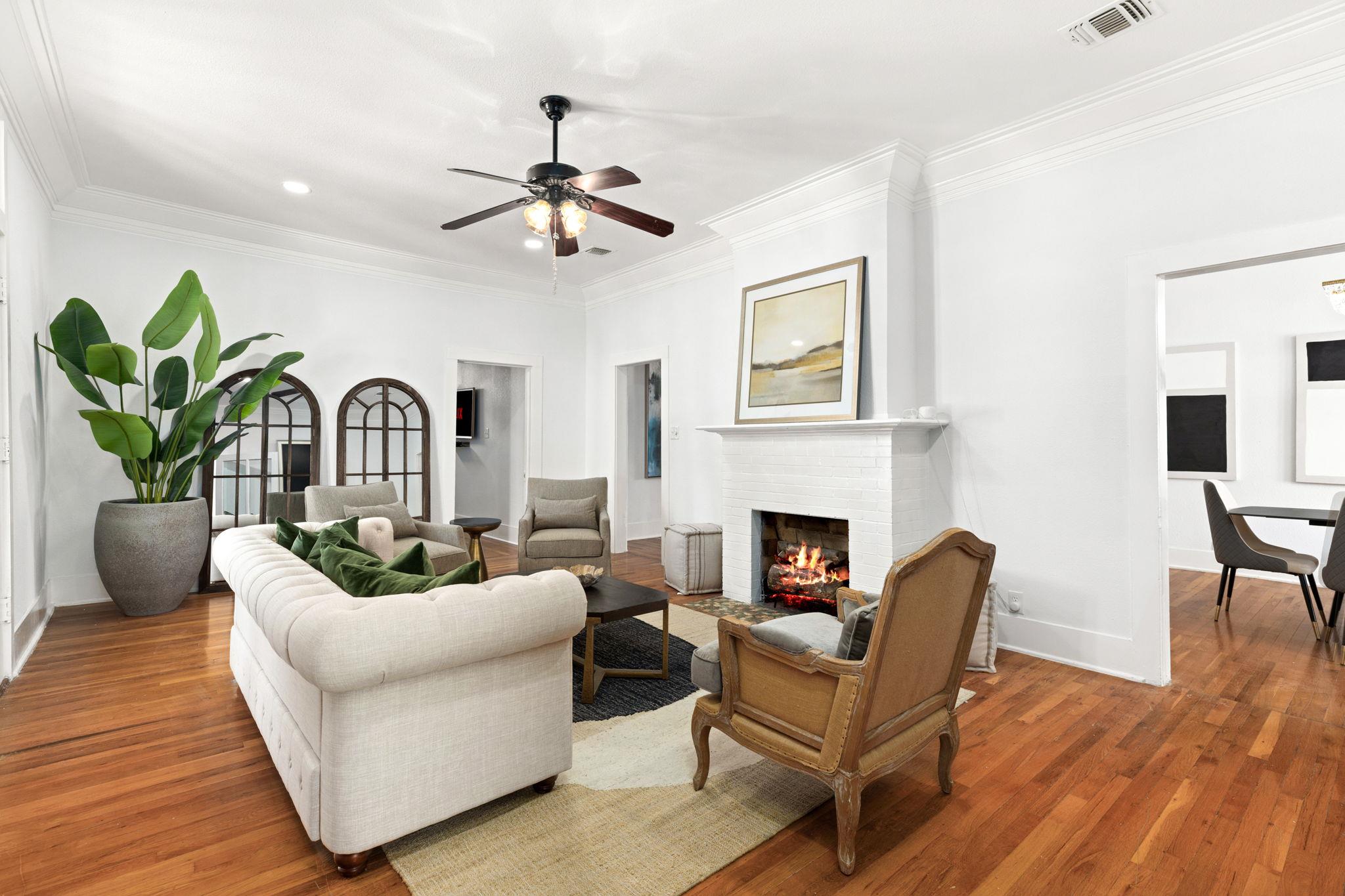 110 E Craig Pl # 2, San Antonio, TX 78212