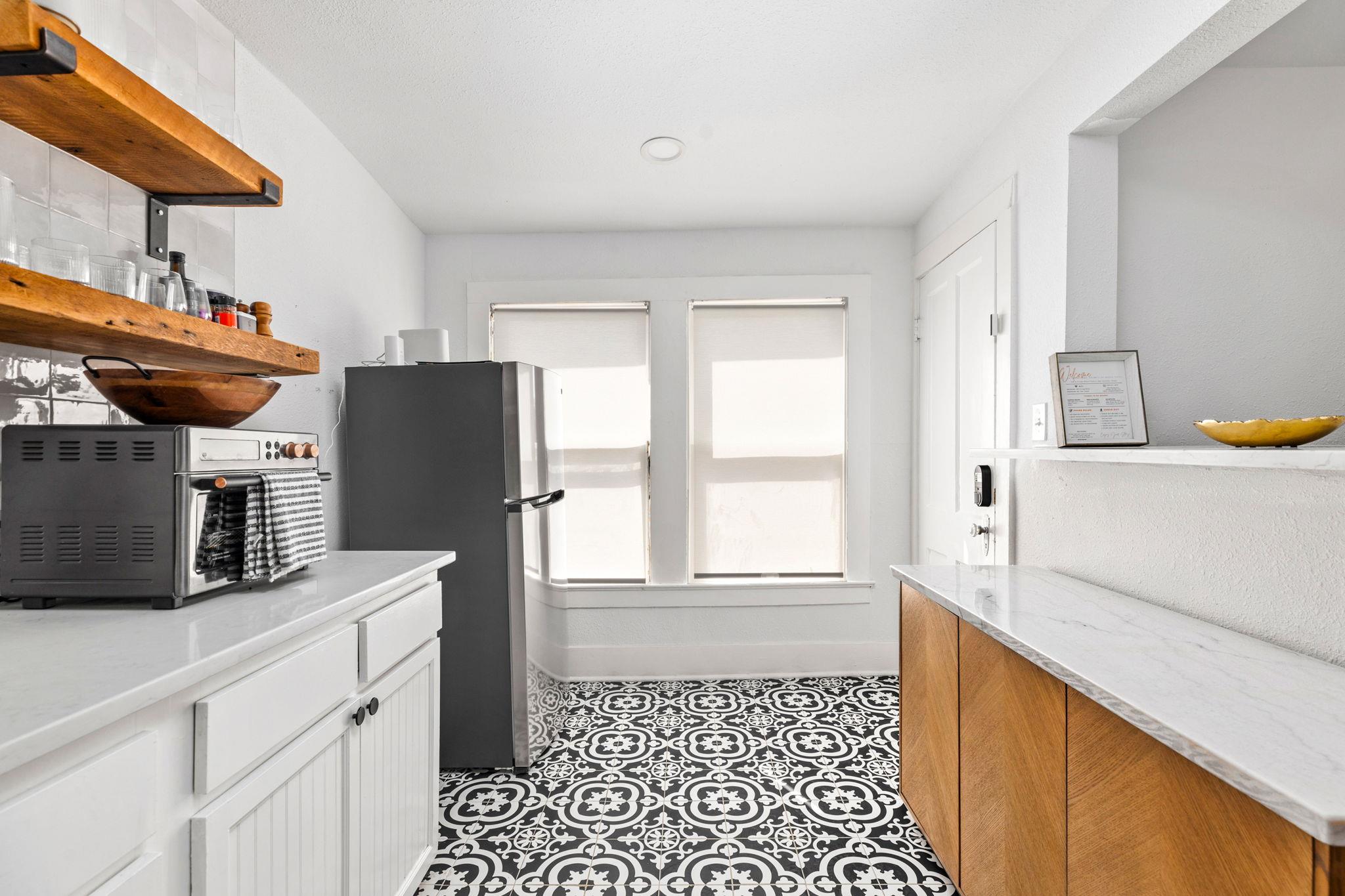 110 E Craig Pl # 2, San Antonio, TX 78212