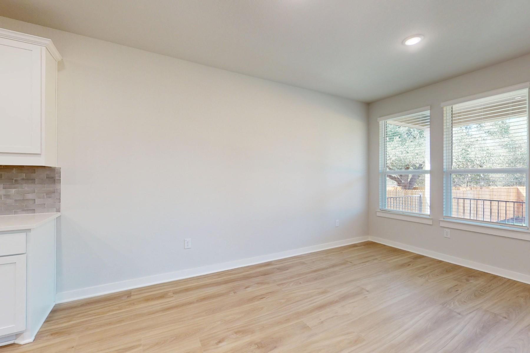 3917 Waxahachie Rd, Leander, TX 78641