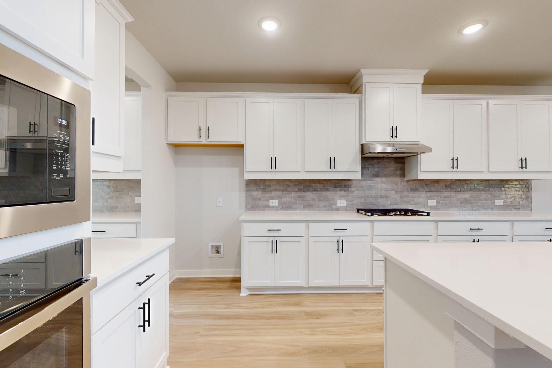 3917 Waxahachie Rd, Leander, TX 78641