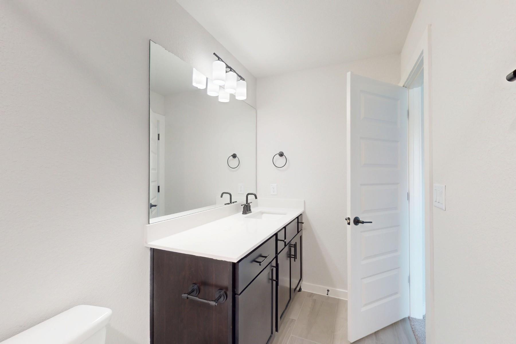 3917 Waxahachie Rd, Leander, TX 78641