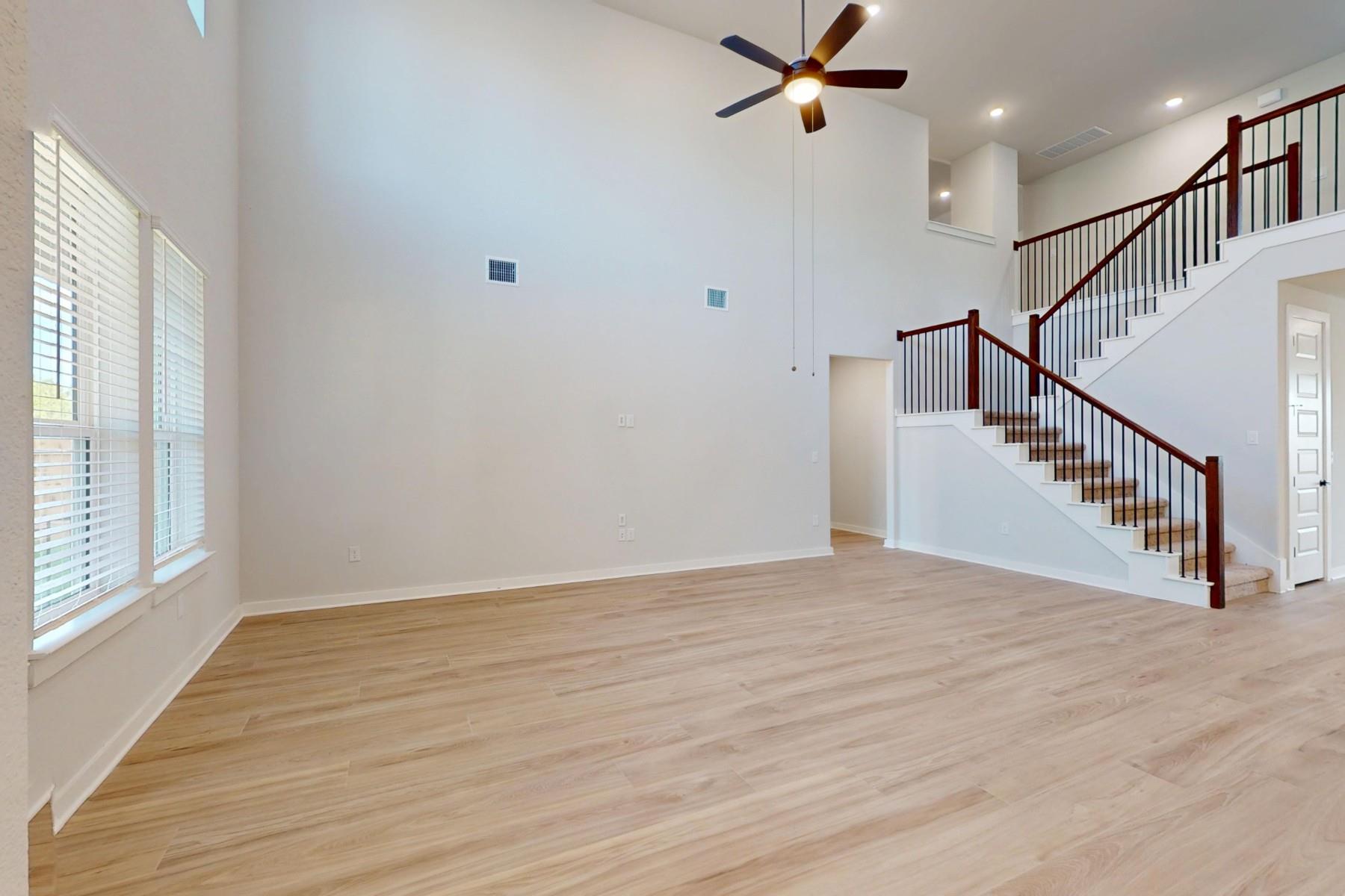 3917 Waxahachie Rd, Leander, TX 78641