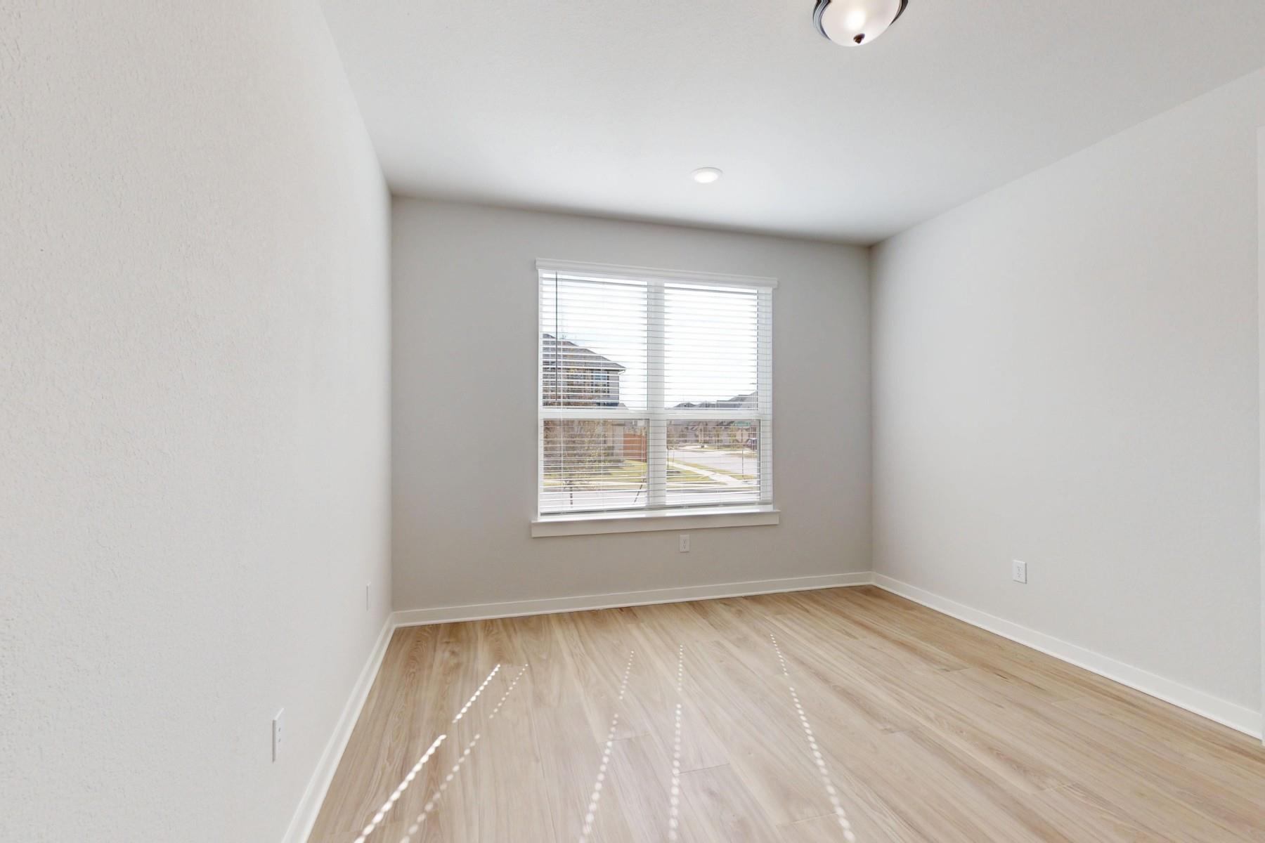 3917 Waxahachie Rd, Leander, TX 78641