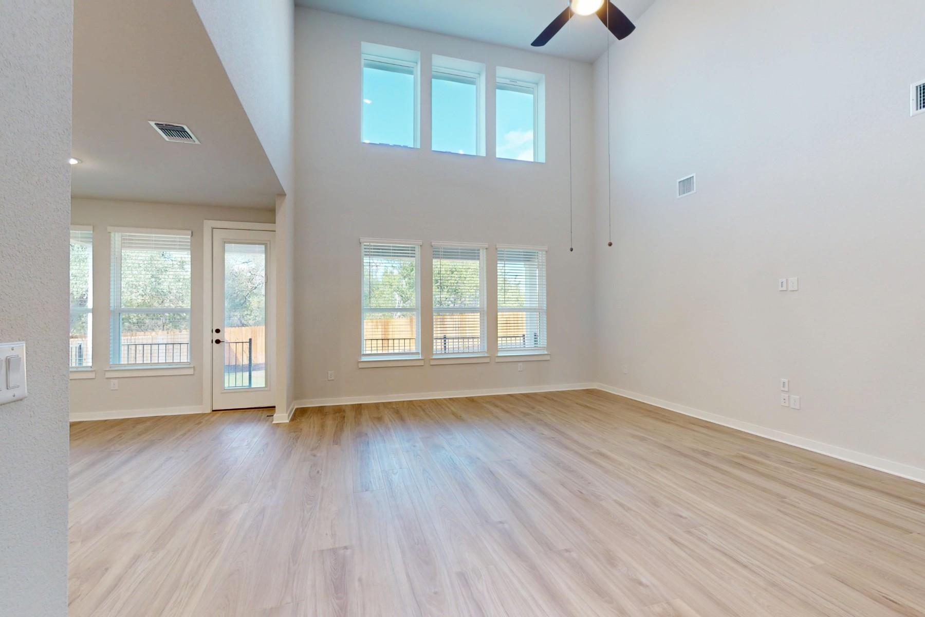 3917 Waxahachie Rd, Leander, TX 78641