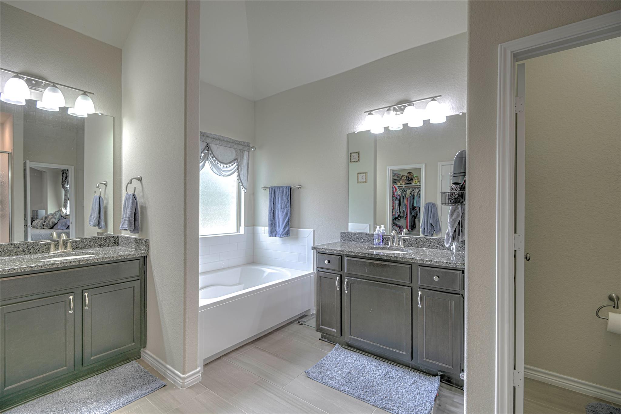 4402 Guildford Dr, Belton, TX 76513