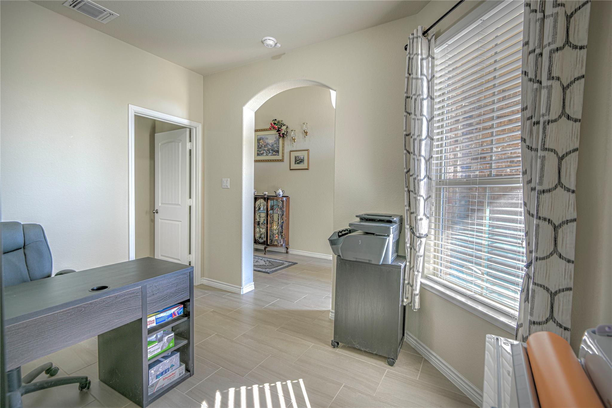 4402 Guildford Dr, Belton, TX 76513