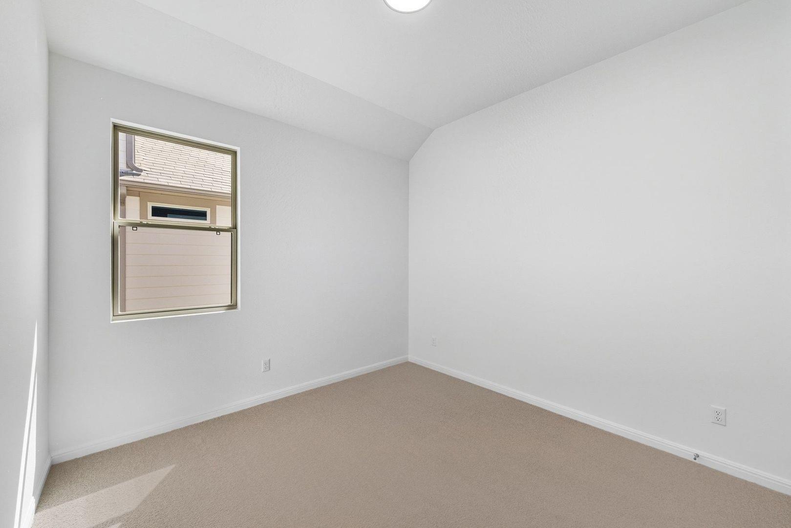 320 Bendecido Loop, Elgin, TX 78621