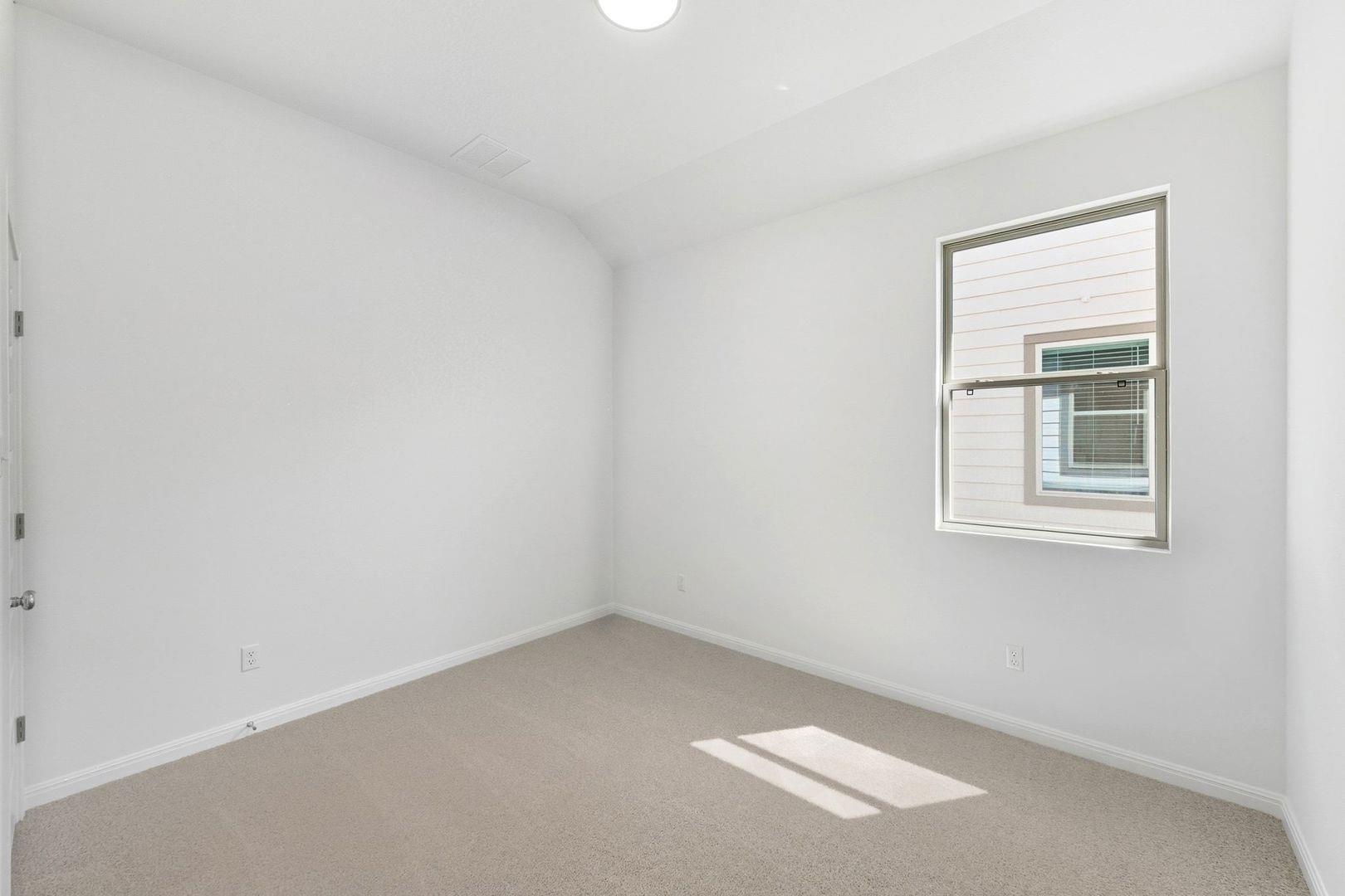 320 Bendecido Loop, Elgin, TX 78621