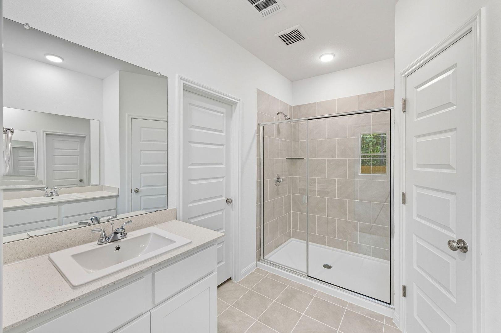 320 Bendecido Loop, Elgin, TX 78621