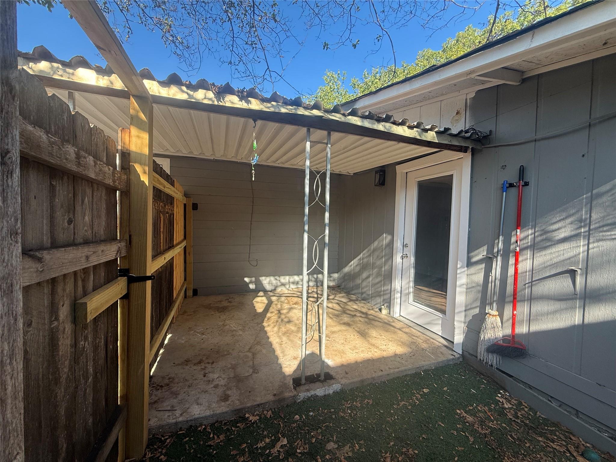 5901 Nancy Dr # F, Austin, TX 78745