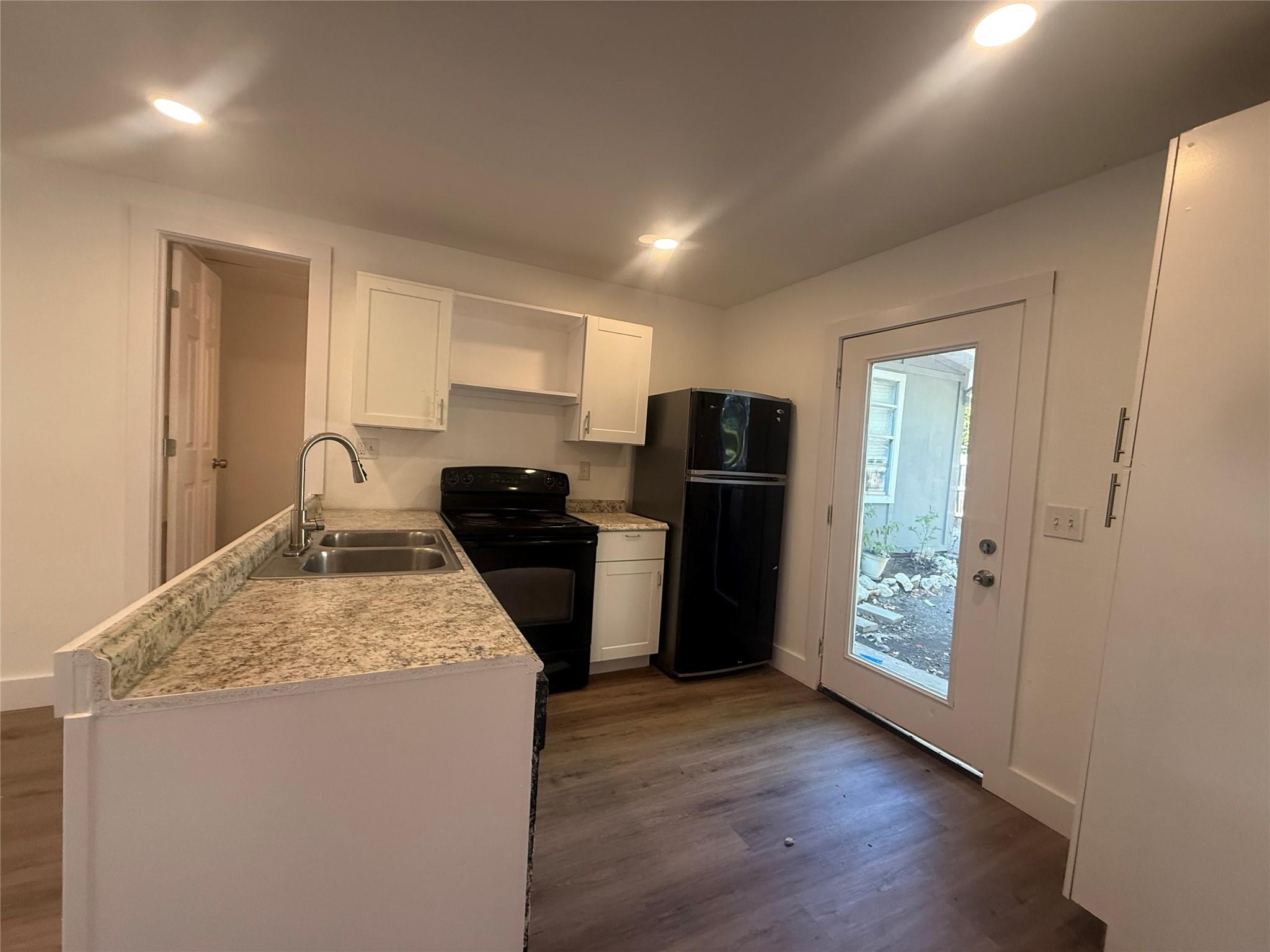 5901 Nancy Dr # F, Austin, TX 78745