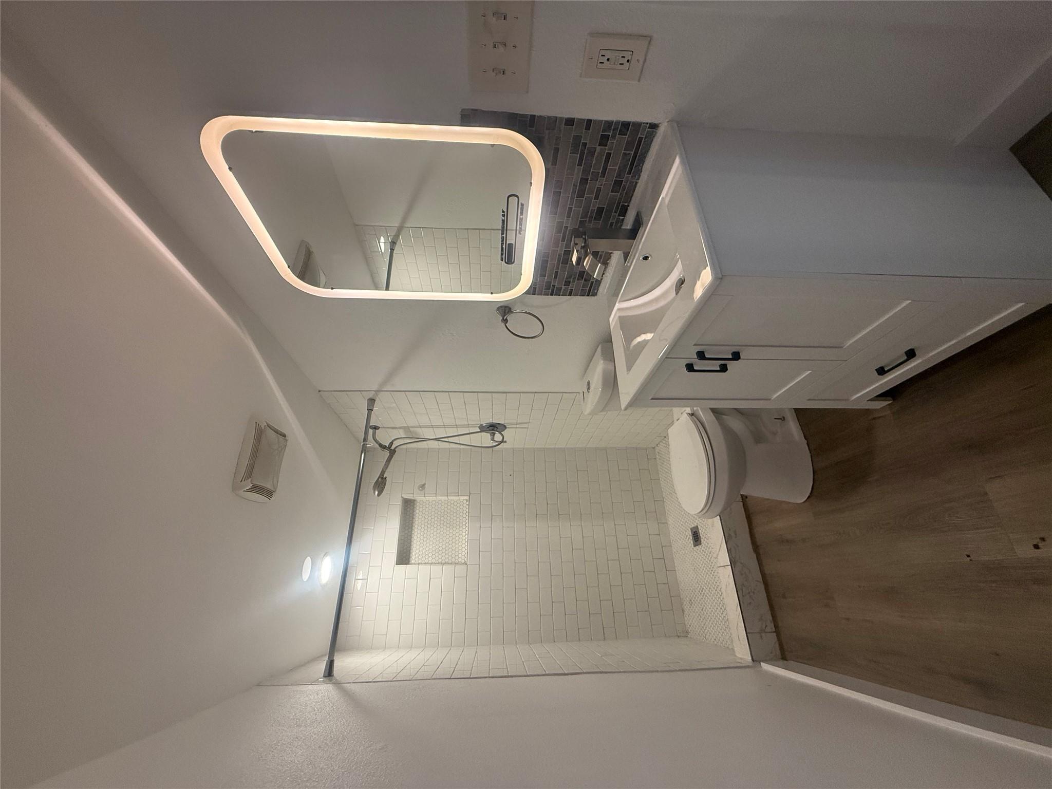 5901 Nancy Dr # F, Austin, TX 78745