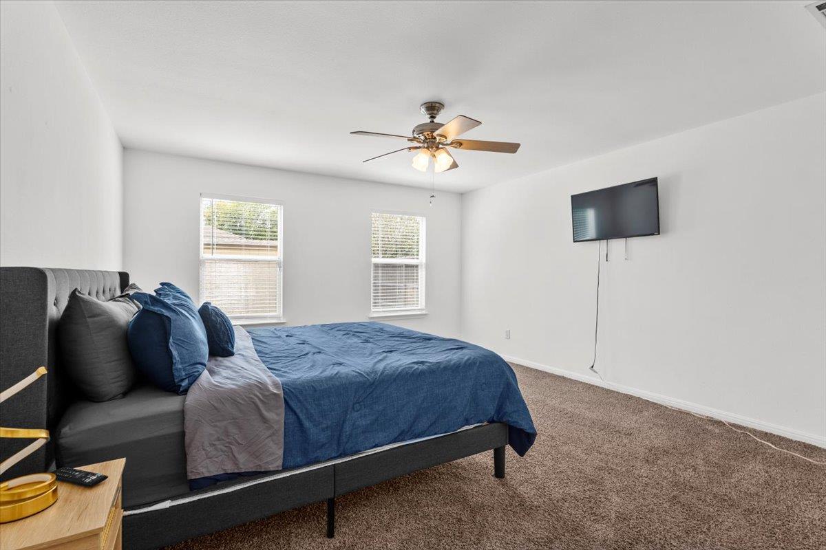 11724 Dunfries Ln, Austin, TX 78754