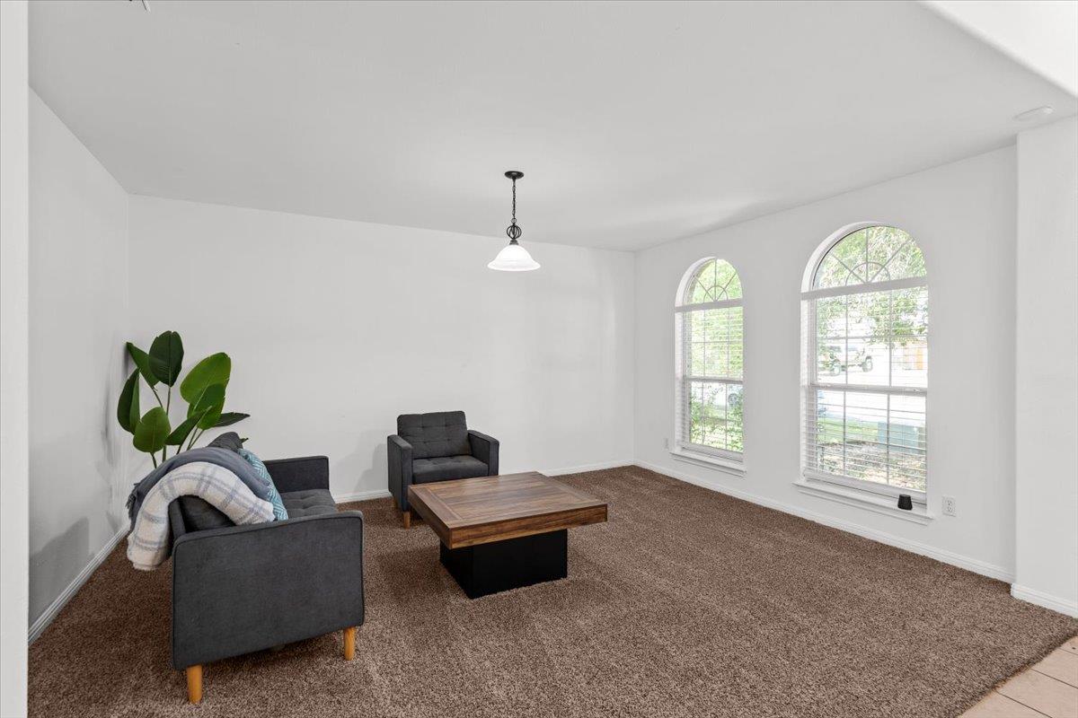 11724 Dunfries Ln, Austin, TX 78754