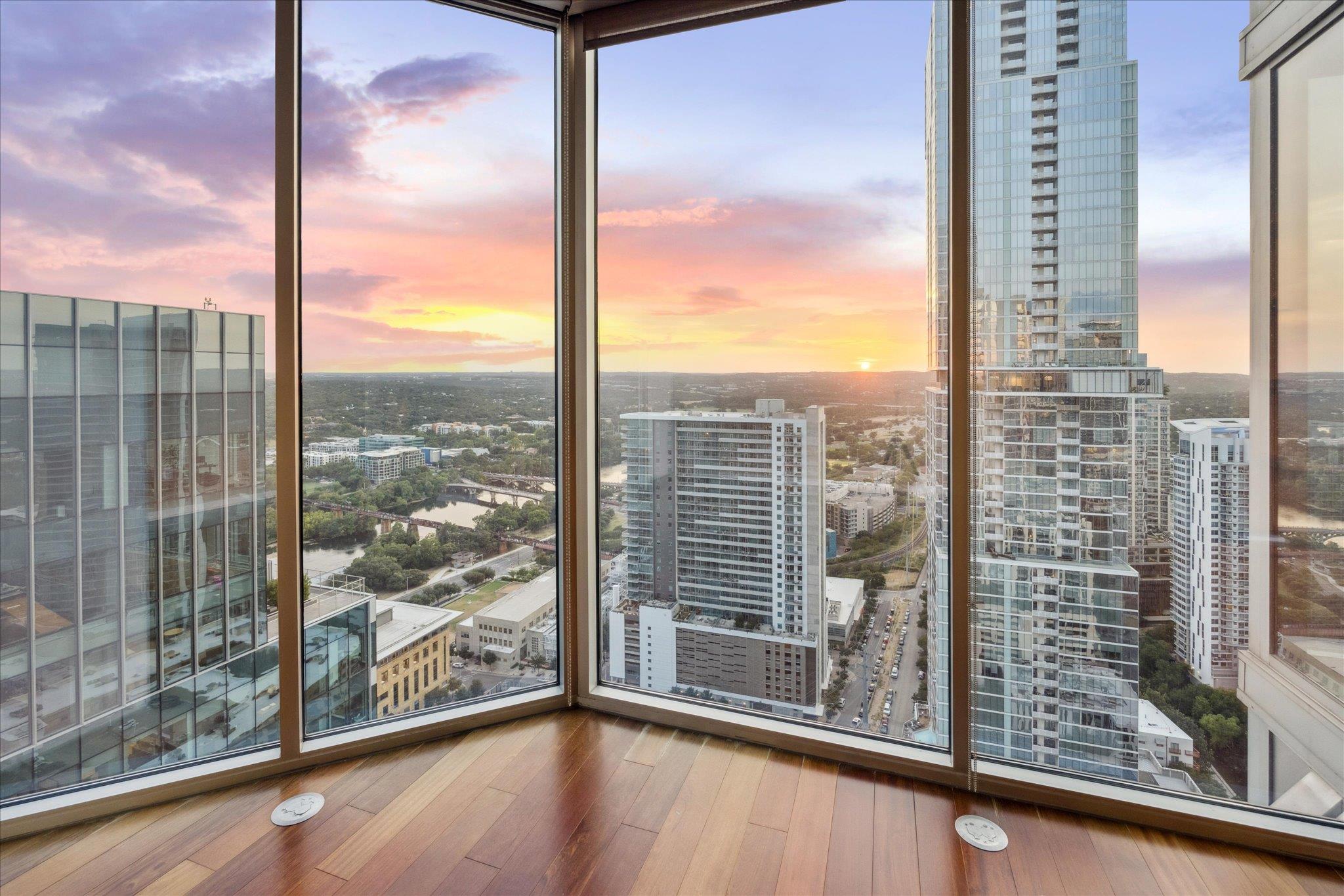 360 Nueces St # 3504, Austin, TX 78701