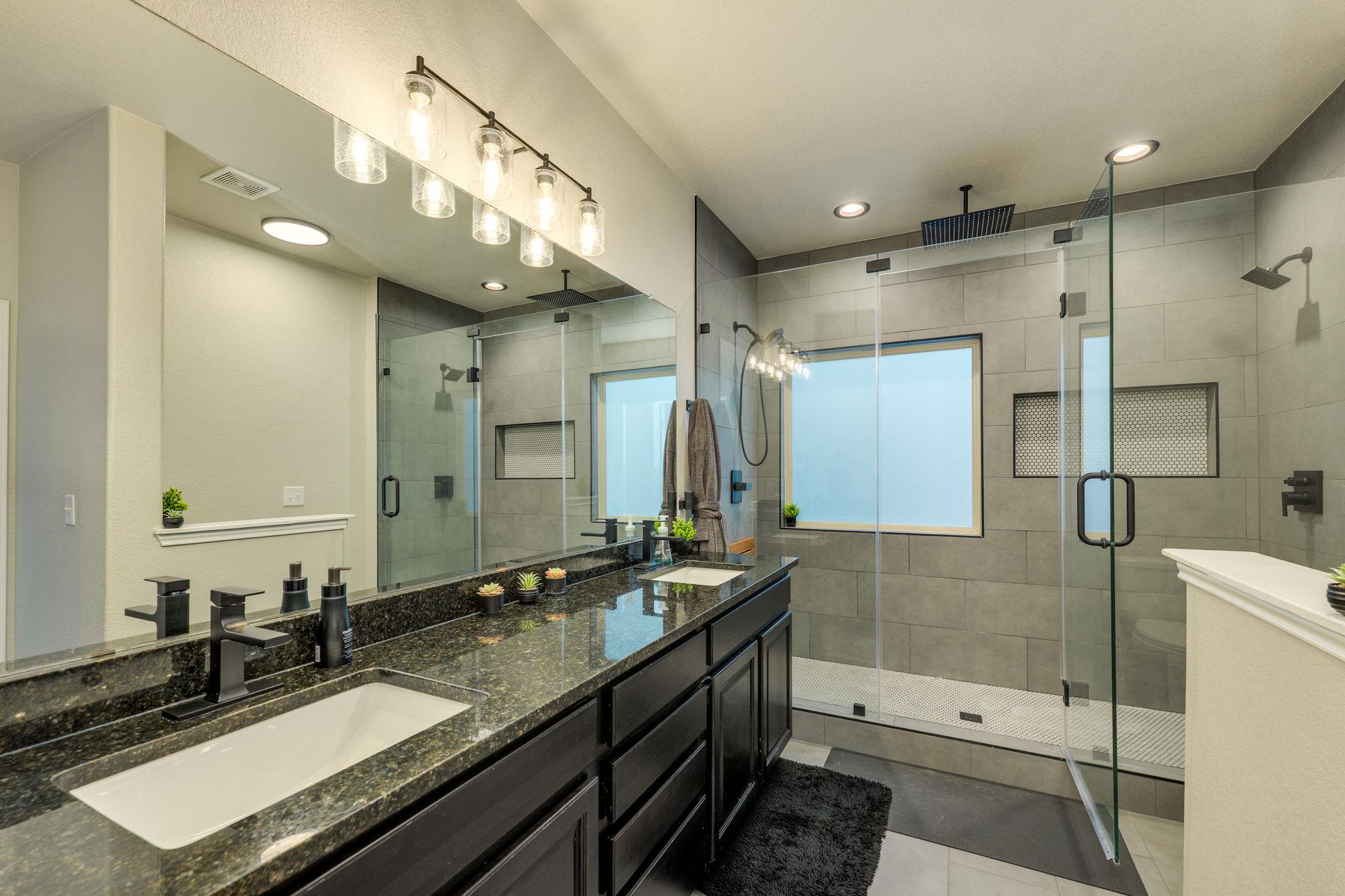 217 Little Draw Ln, Leander, TX 78641