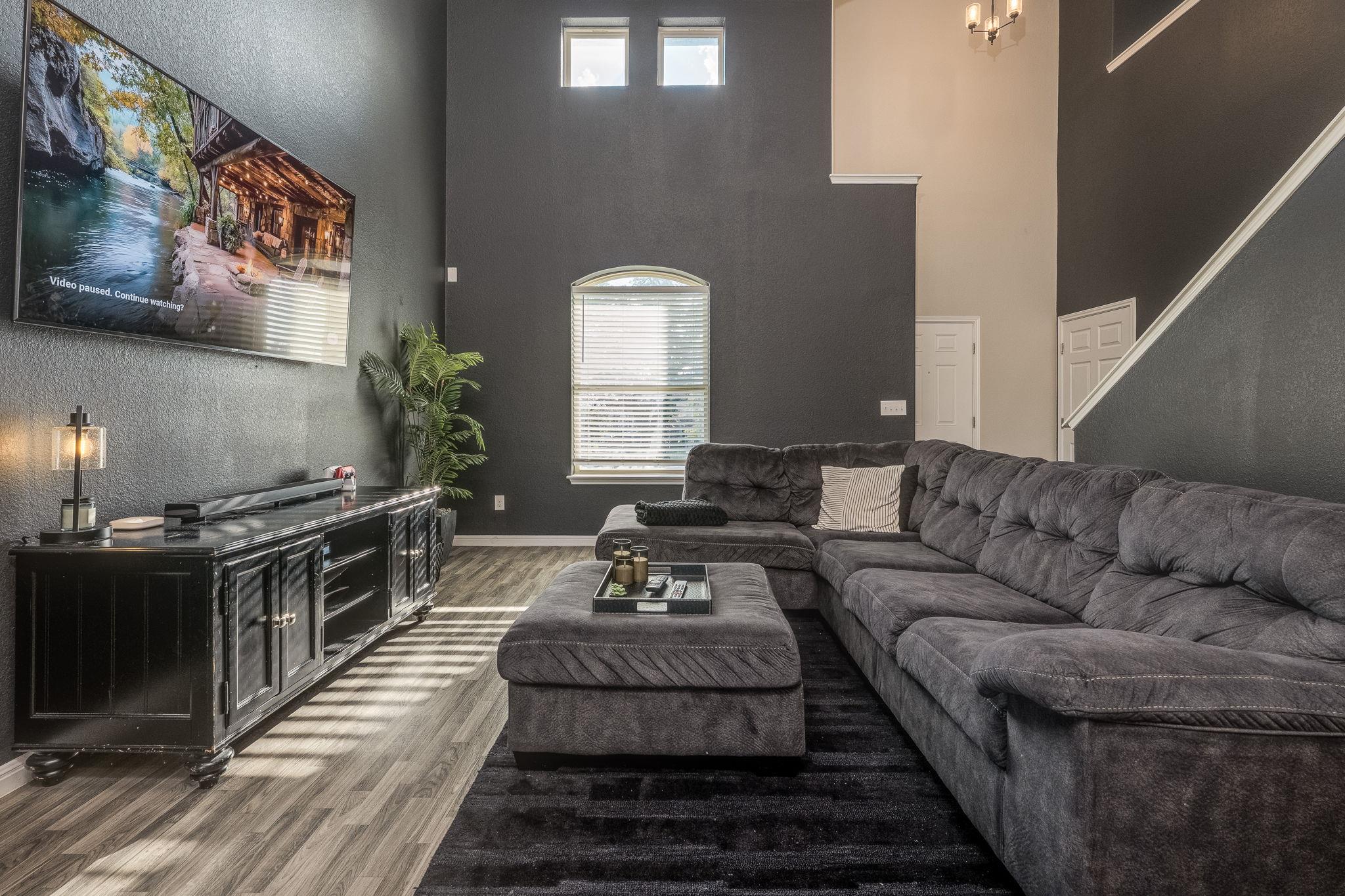 217 Little Draw Ln, Leander, TX 78641