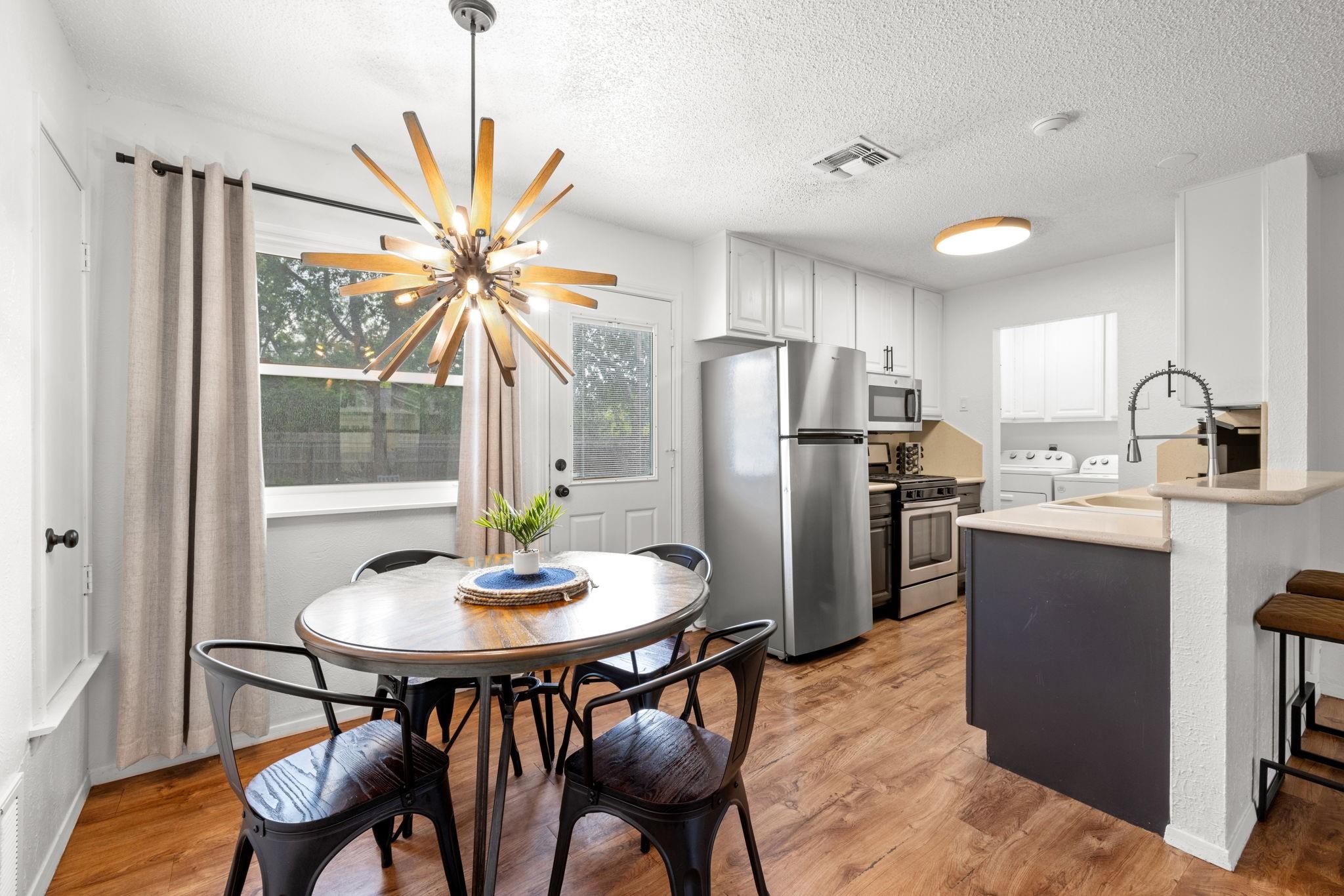 1908 Denfield Dr, Round Rock, TX 78664