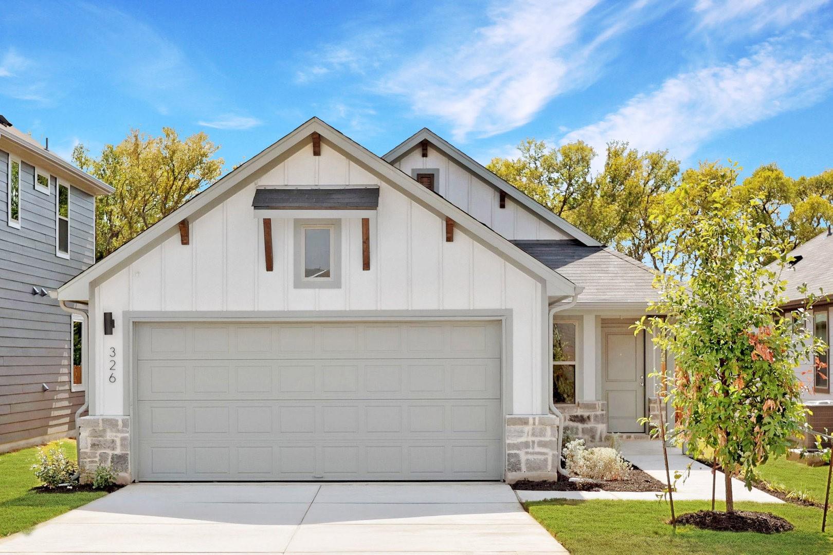 326 Bendecido Loop, Elgin, TX 78621