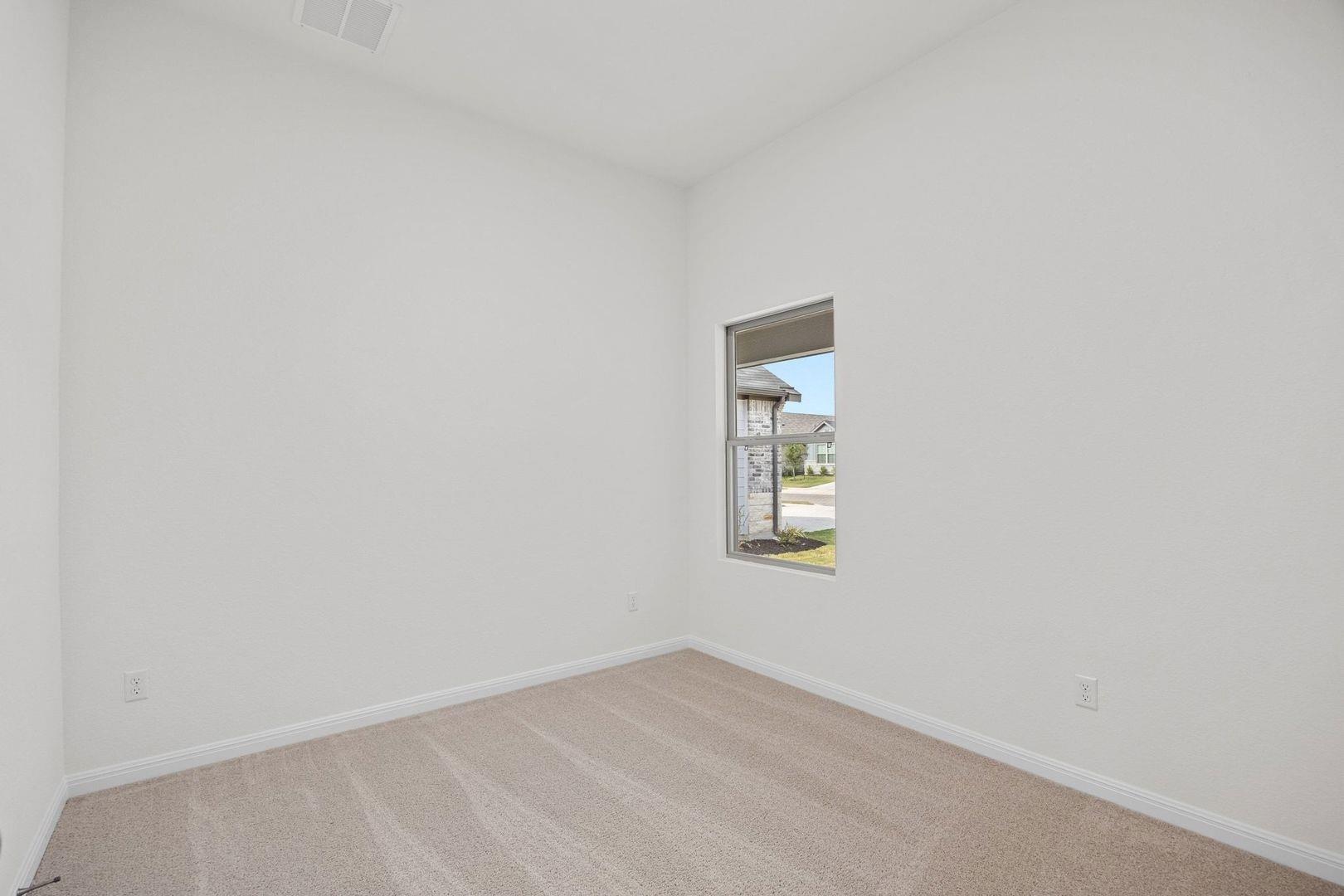 326 Bendecido Loop, Elgin, TX 78621