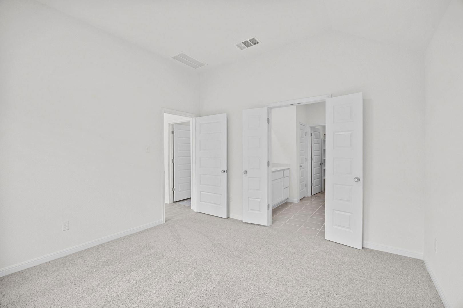 326 Bendecido Loop, Elgin, TX 78621