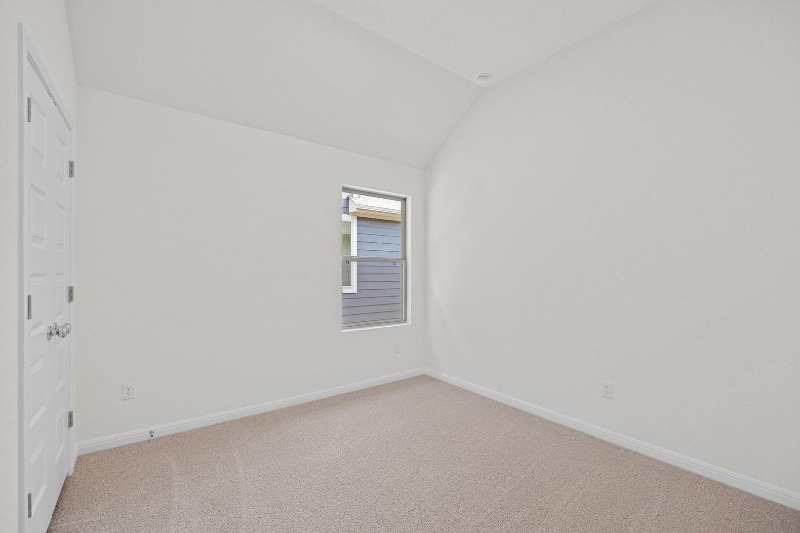 326 Bendecido Loop, Elgin, TX 78621